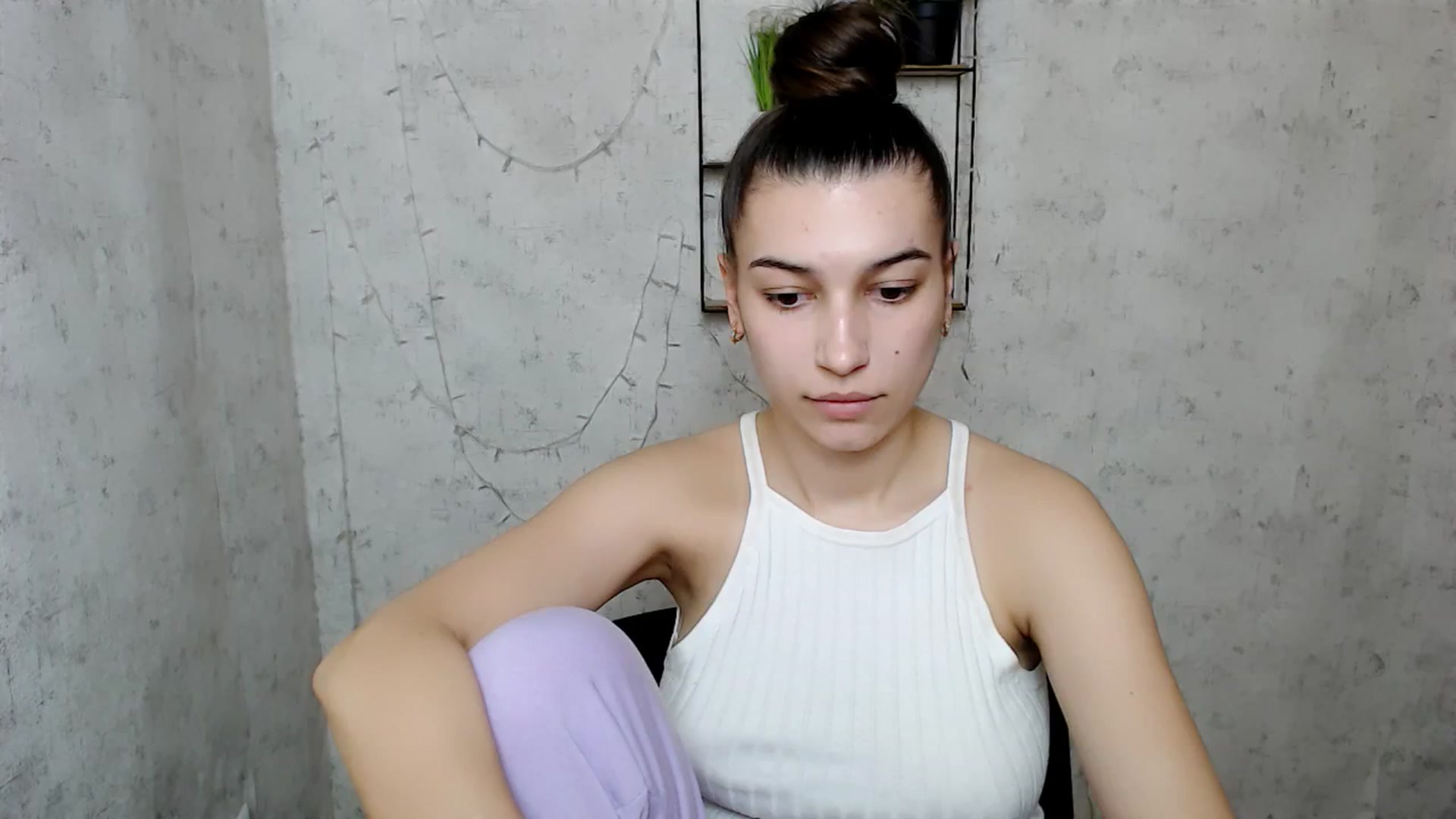 Gallery image thumbnail from PolaKim_'s myfreecams stream on, 03/24/2025, 12:16 image 7 of 20