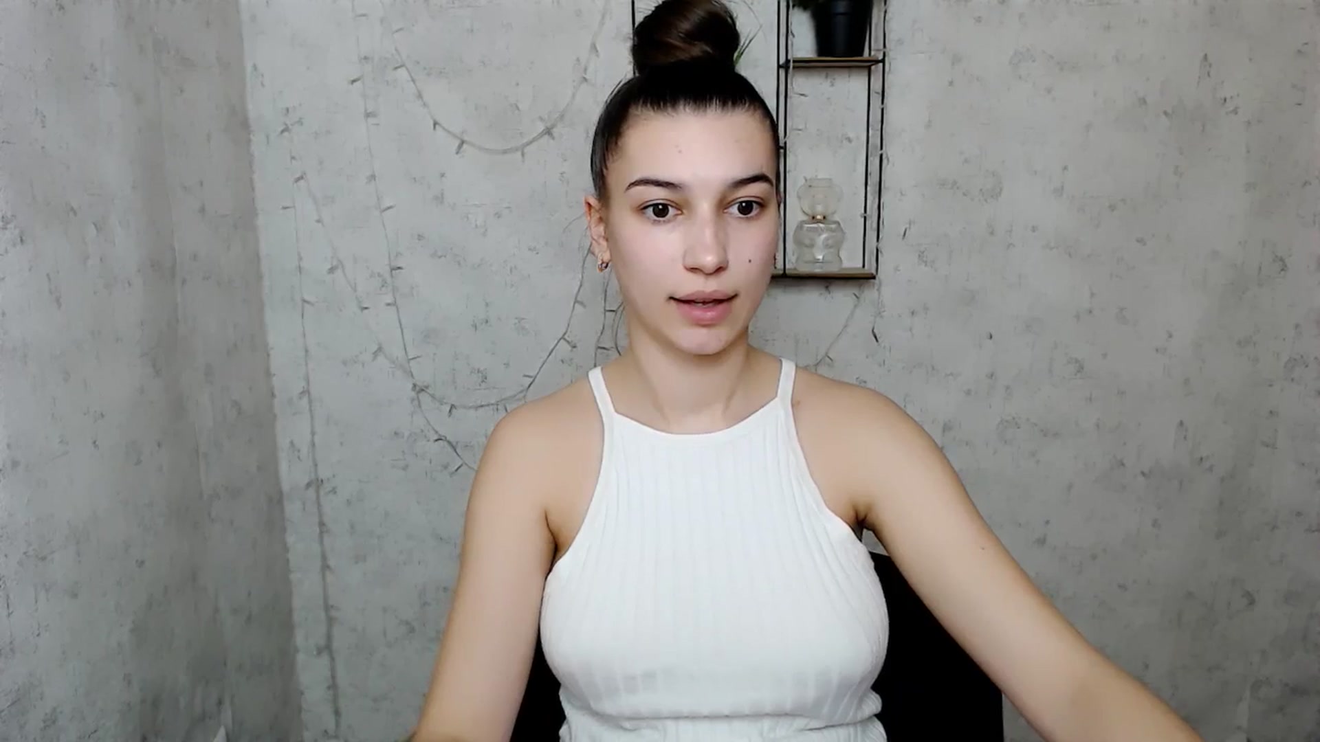 Gallery image thumbnail from PolaKim_'s myfreecams stream on, 03/24/2025, 13:01 image 14 of 20