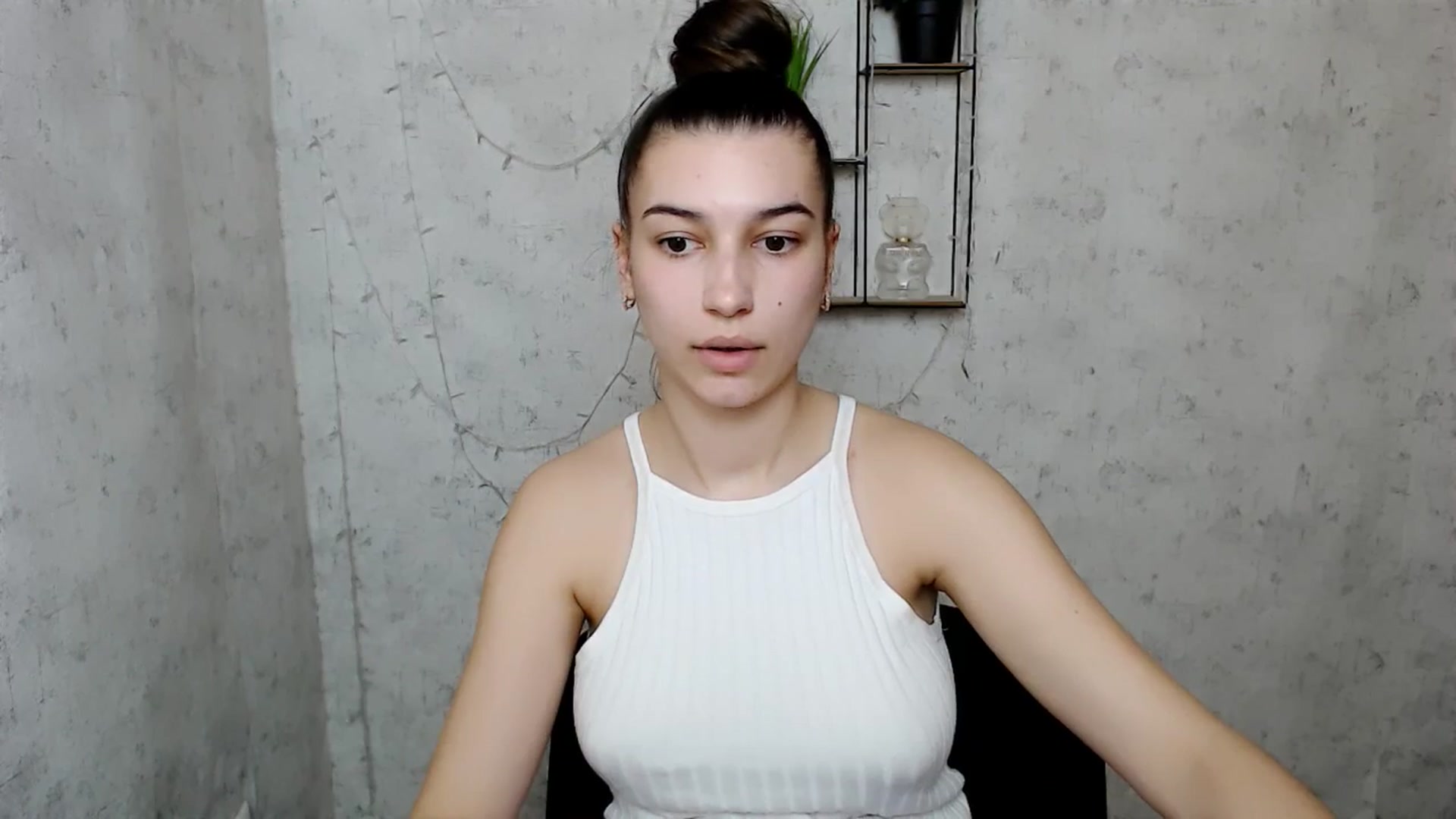 Gallery image thumbnail from PolaKim_'s myfreecams stream on, 03/24/2025, 13:01 image 16 of 20