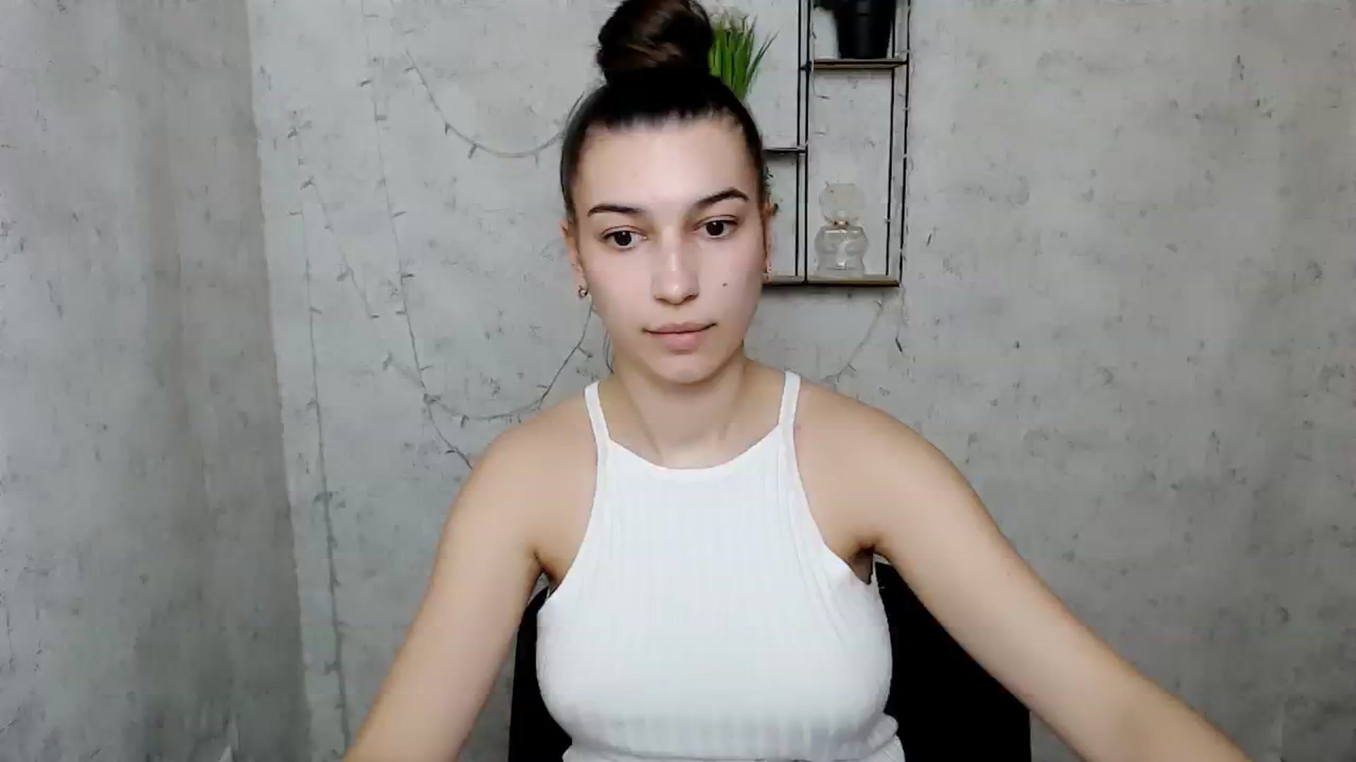 Gallery image thumbnail from PolaKim_'s myfreecams stream on, 03/24/2025, 13:01 image 17 of 20