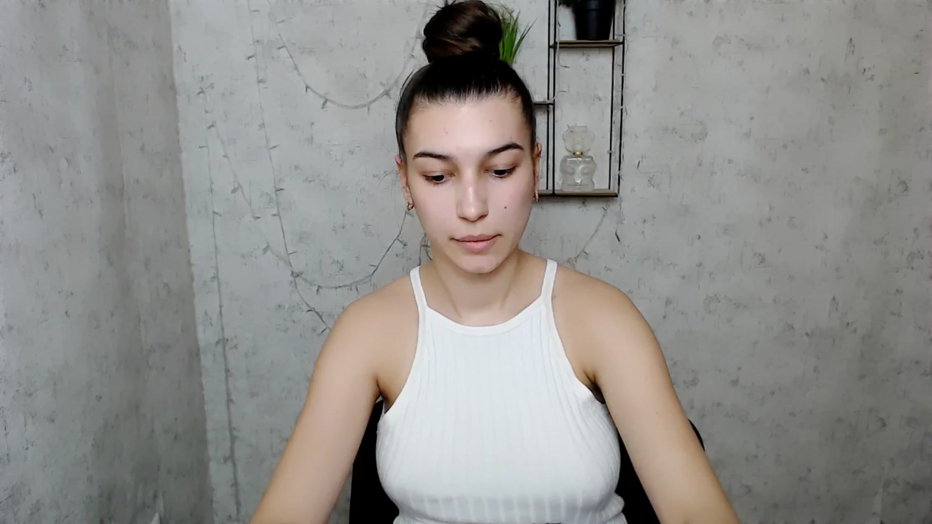 Gallery image thumbnail from PolaKim_'s myfreecams stream on, 03/24/2025, 13:01 image 18 of 20