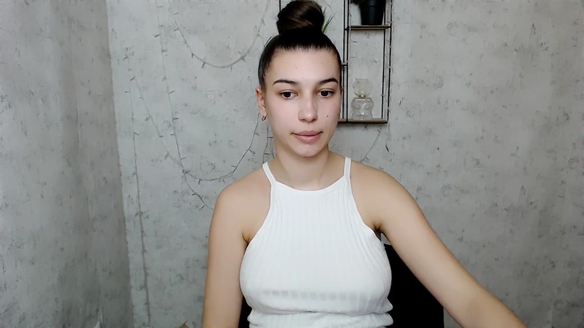 Gallery image thumbnail from PolaKim_'s myfreecams stream on, 03/24/2025, 13:01 image 7 of 20