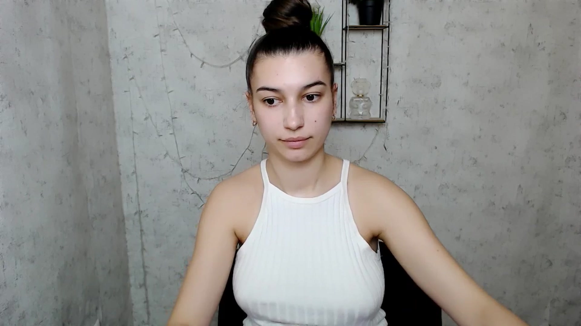 Gallery image thumbnail from PolaKim_'s myfreecams stream on, 03/24/2025, 13:01 image 11 of 20