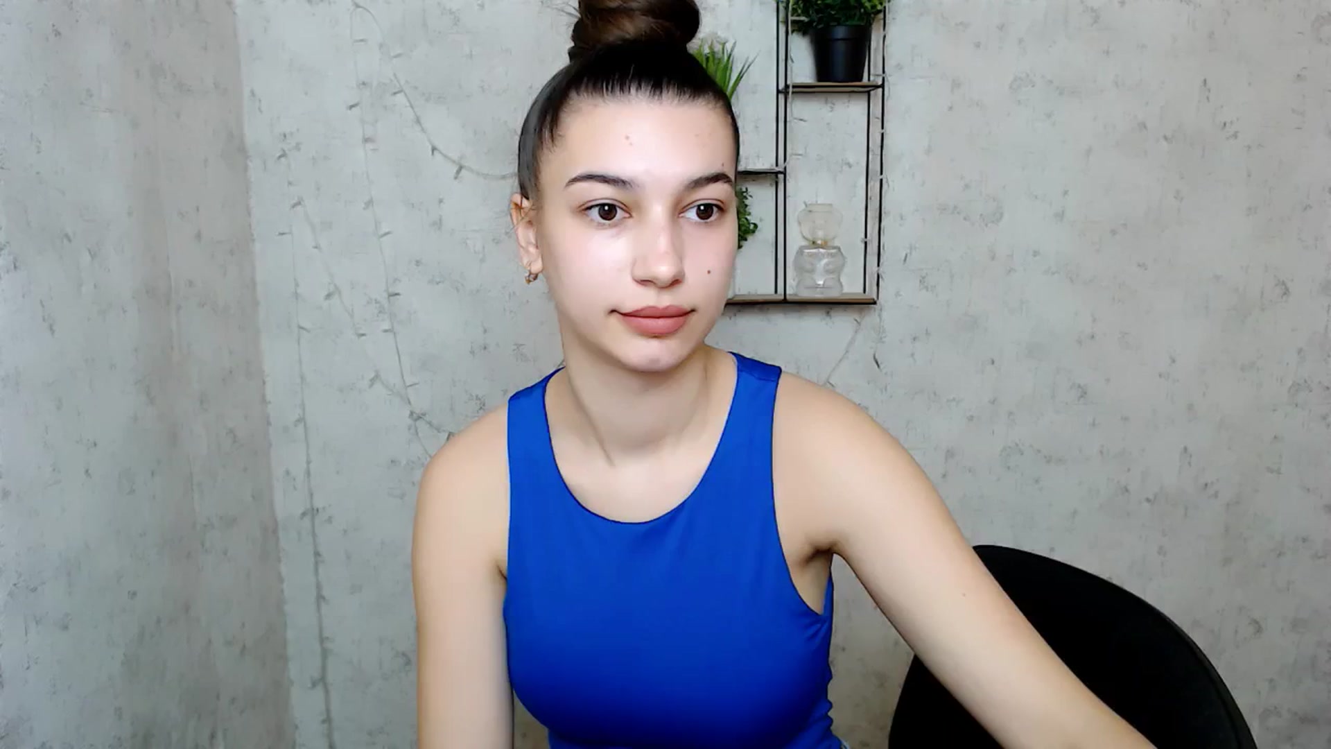 Gallery image thumbnail from PolaKim_'s myfreecams stream on, 03/25/2025, 08:07 image 15 of 20