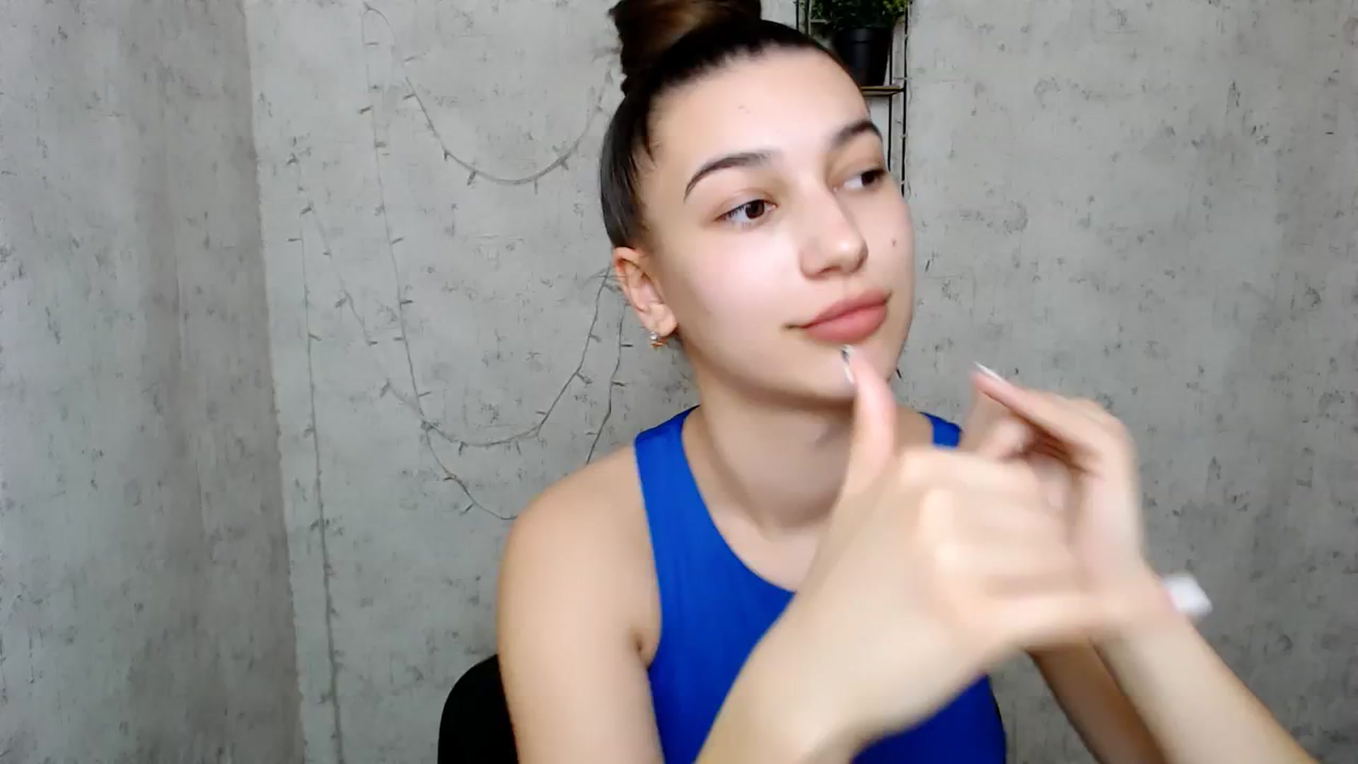 Gallery image thumbnail from PolaKim_'s myfreecams stream on, 03/25/2025, 09:12 image 3 of 20