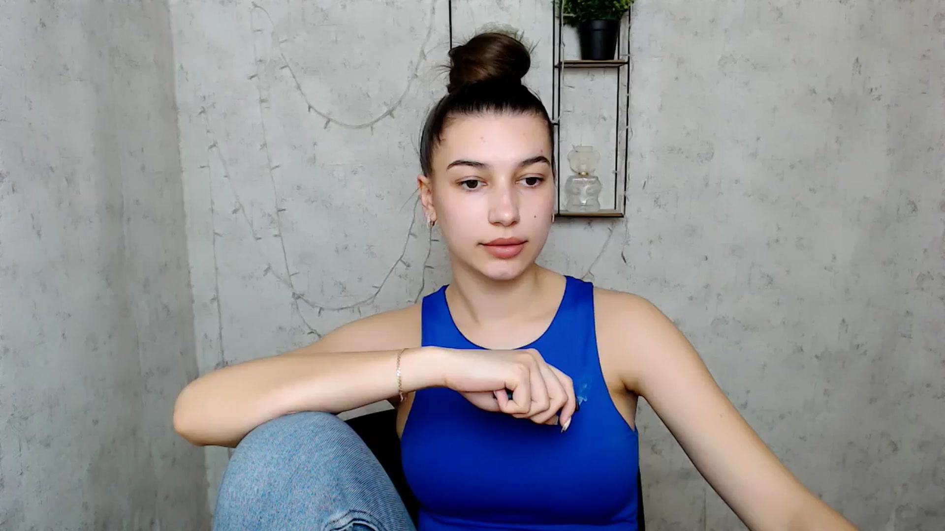 Gallery image thumbnail from PolaKim_'s myfreecams stream on, 03/25/2025, 10:29 image 10 of 20
