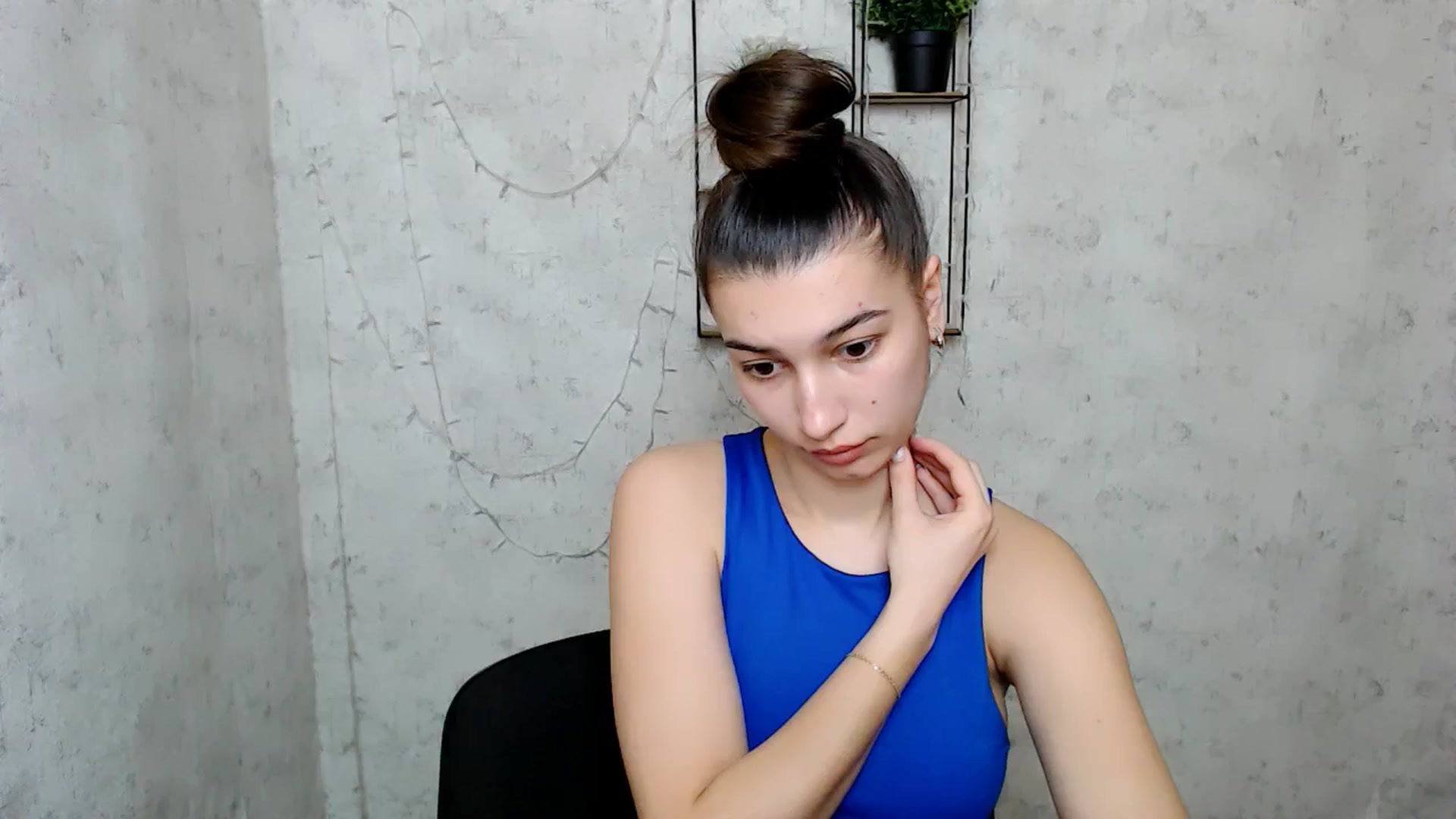Gallery image thumbnail from PolaKim_'s myfreecams stream on, 03/25/2025, 10:29 image 3 of 20