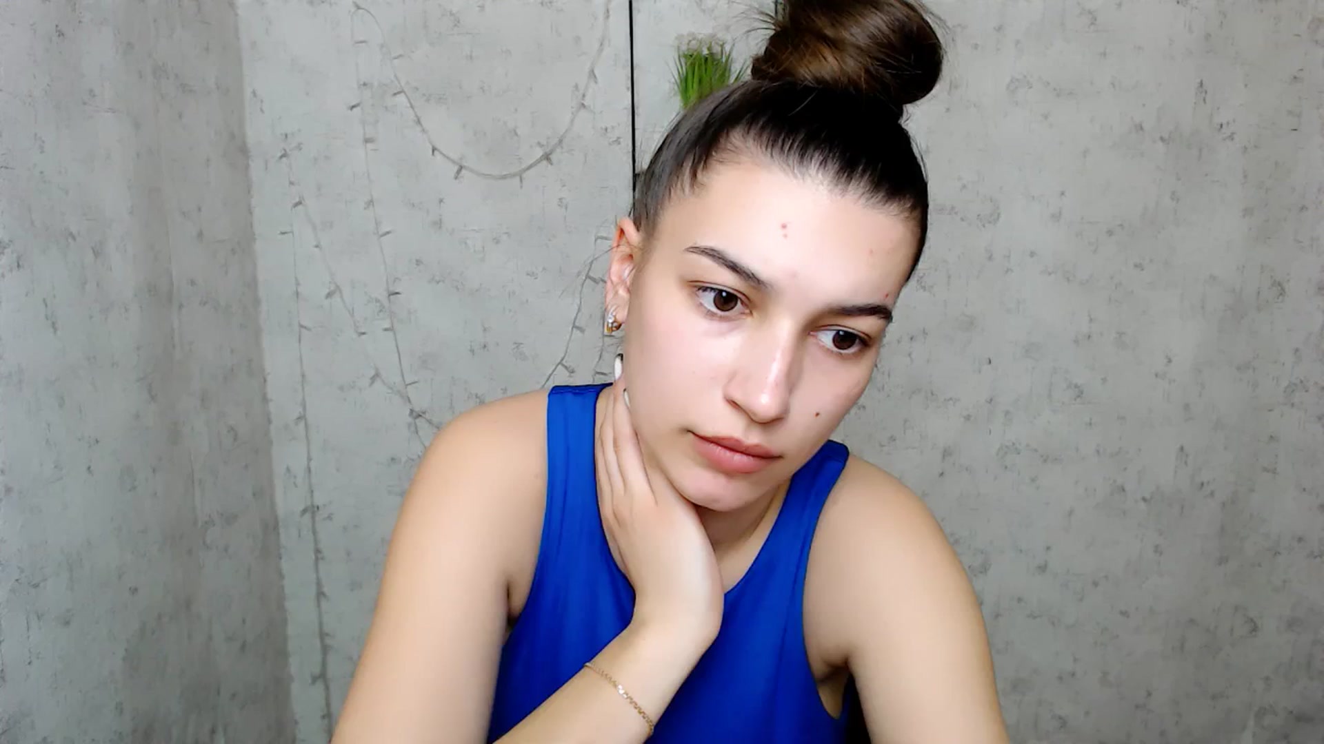 Gallery image thumbnail from PolaKim_'s myfreecams stream on, 03/25/2025, 10:29 image 4 of 20