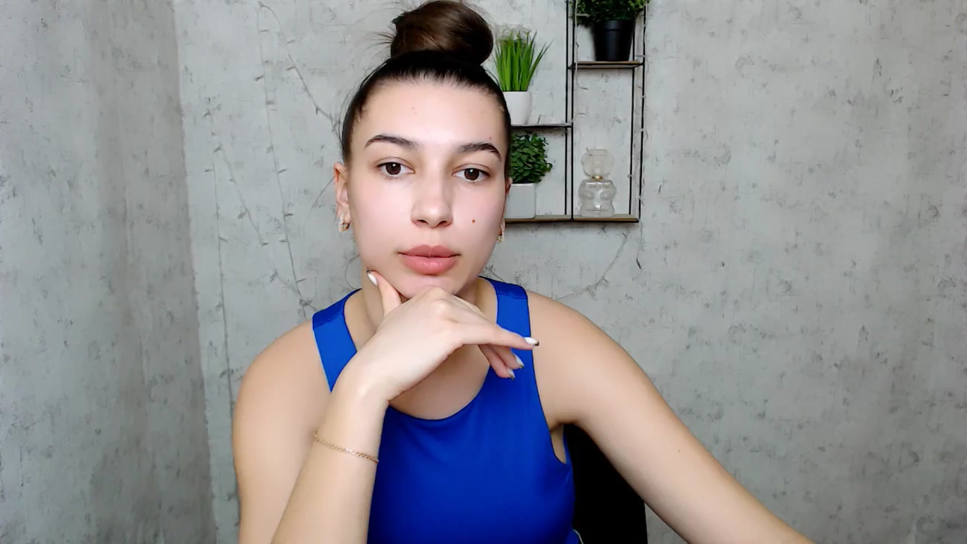 Gallery image thumbnail from PolaKim_'s myfreecams stream on, 03/25/2025, 12:37 image 1 of 20