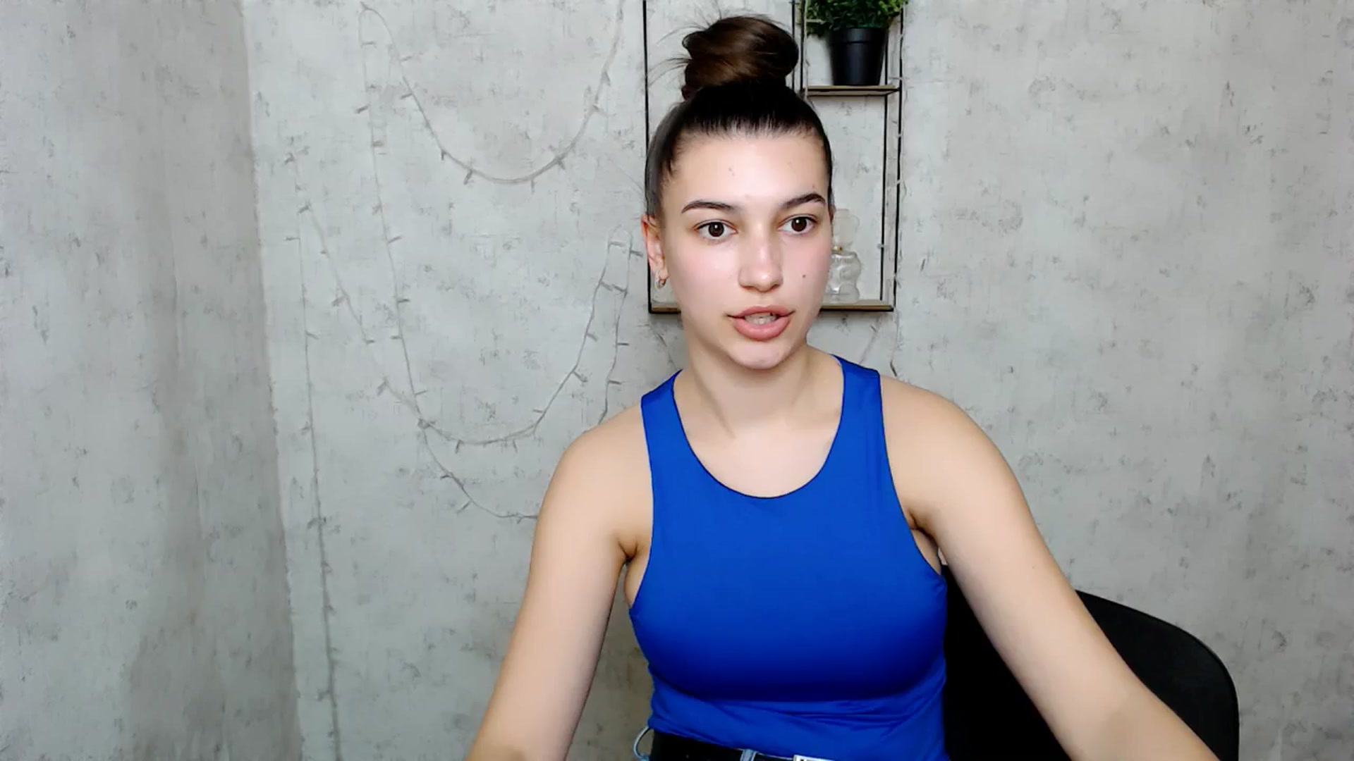 Gallery image thumbnail from PolaKim_'s myfreecams stream on, 03/25/2025, 12:37 image 10 of 20