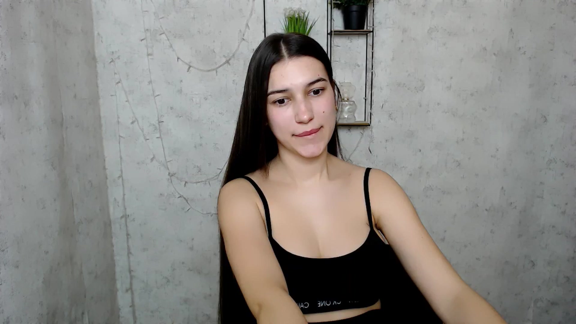 Gallery image thumbnail from PolaKim_'s myfreecams stream on, 03/26/2025, 11:36 image 13 of 20
