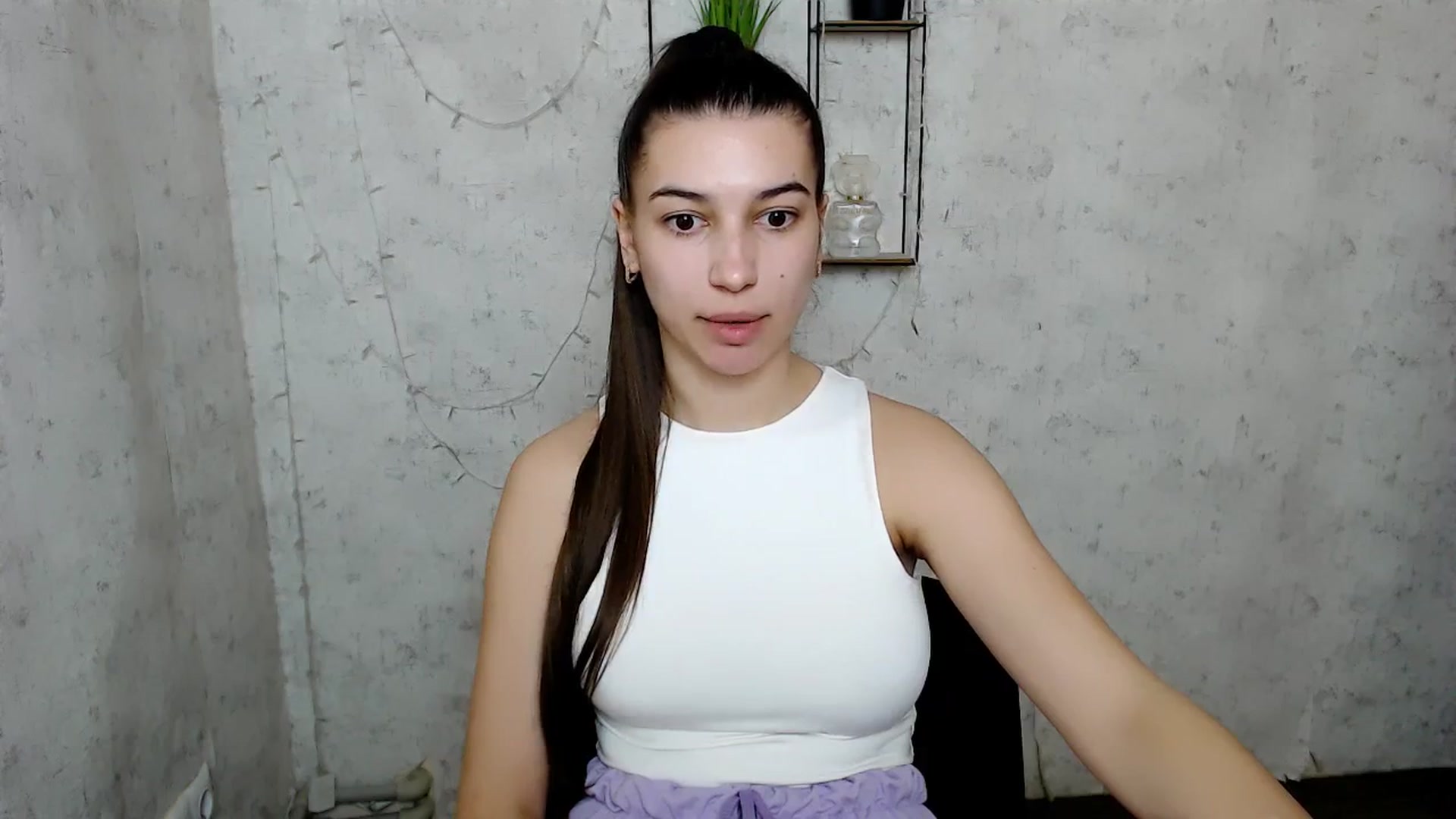 Gallery image thumbnail from PolaKim_'s myfreecams stream on, 03/29/2025, 11:29 image 2 of 20