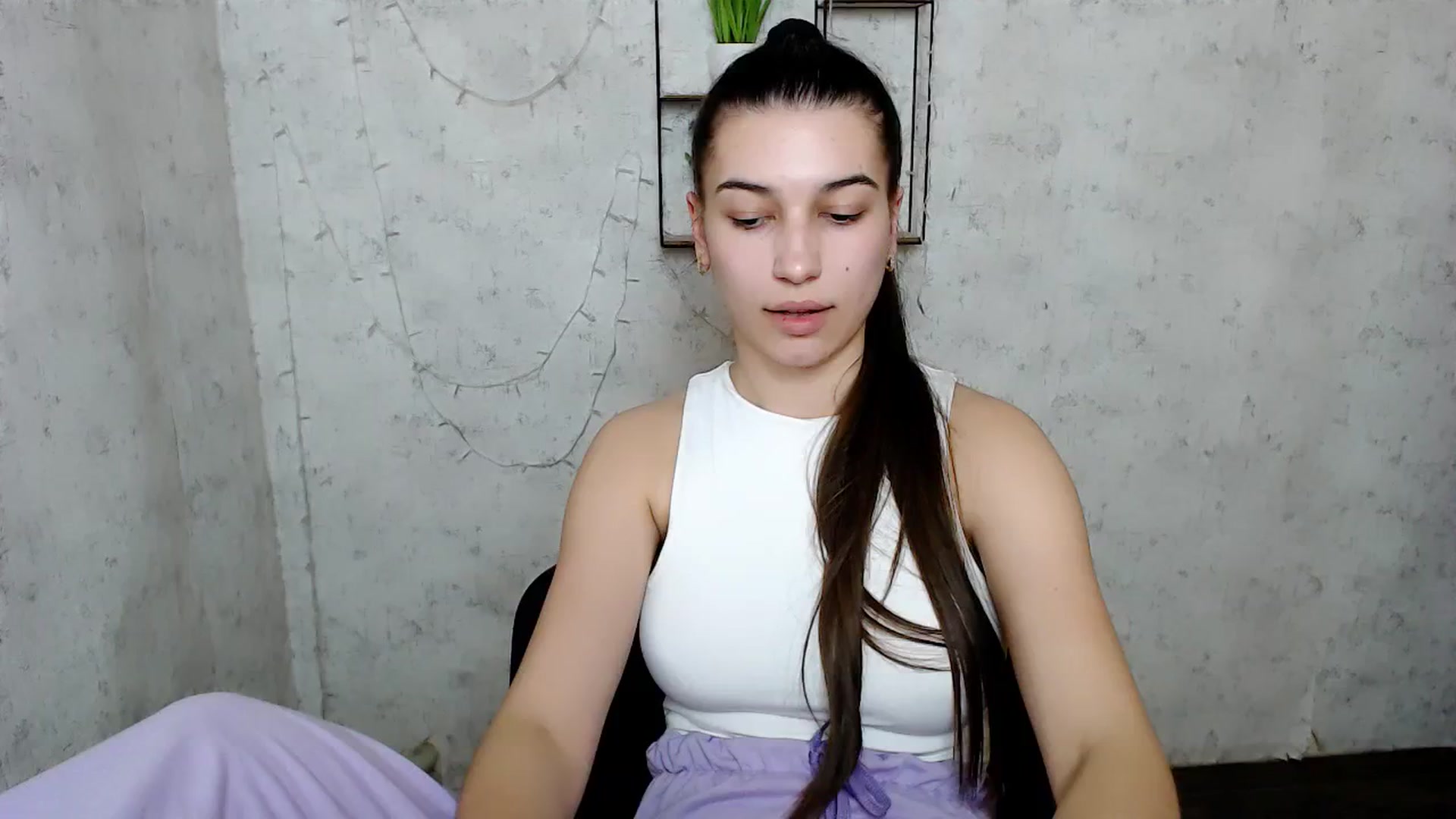 Gallery image thumbnail from PolaKim_'s myfreecams stream on, 03/29/2025, 12:23 image 17 of 20