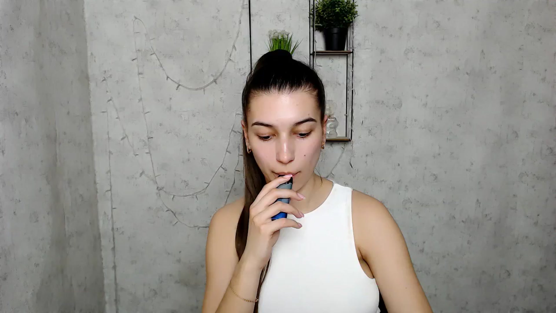 Gallery image thumbnail from PolaKim_'s myfreecams stream on, 03/29/2025, 13:01 image 12 of 20