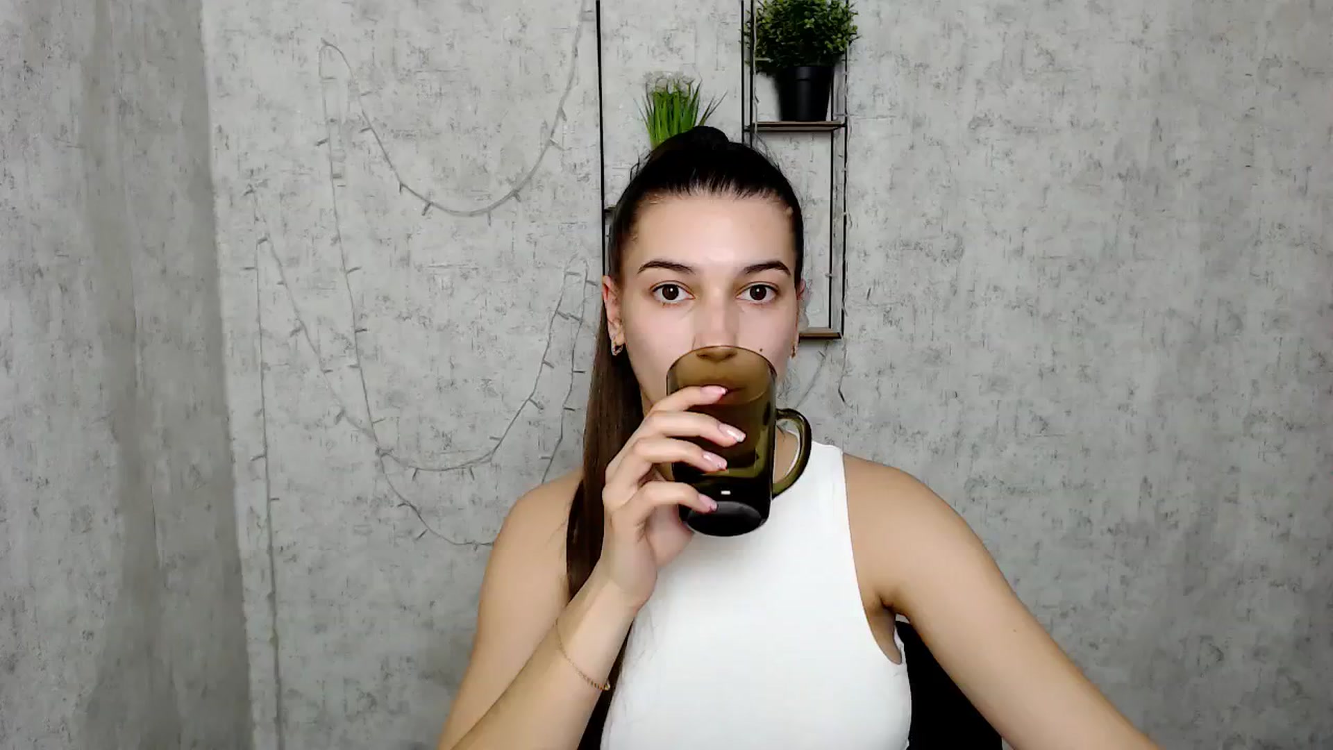 Gallery image thumbnail from PolaKim_'s myfreecams stream on, 03/29/2025, 13:01 image 19 of 20