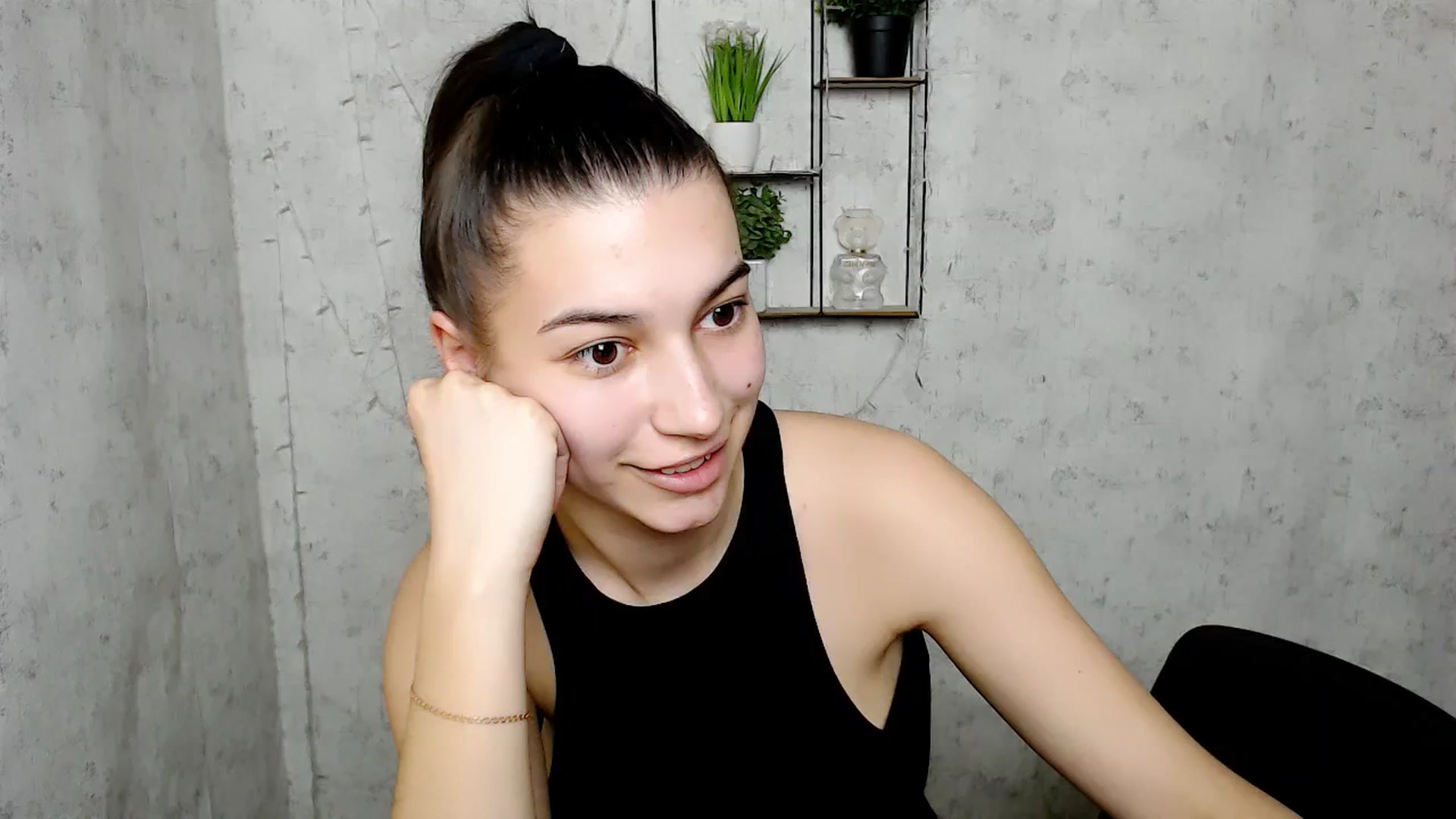 Gallery image thumbnail from PolaKim_'s myfreecams stream on, 03/30/2025, 11:01 image 19 of 20