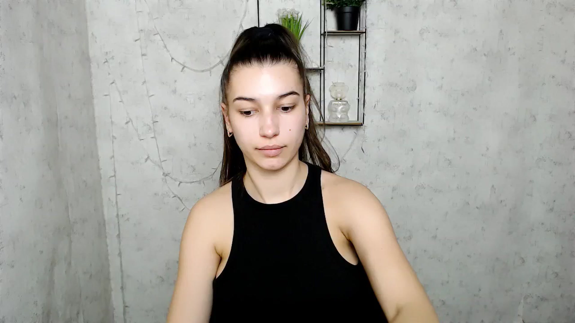 Gallery image thumbnail from PolaKim_'s myfreecams stream on, 03/30/2025, 11:01 image 7 of 20