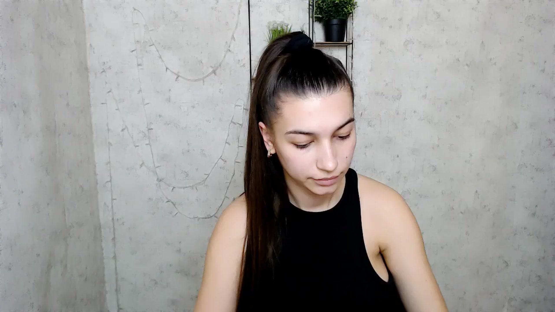 Gallery image thumbnail from PolaKim_'s myfreecams stream on, 03/30/2025, 11:52 image 7 of 20