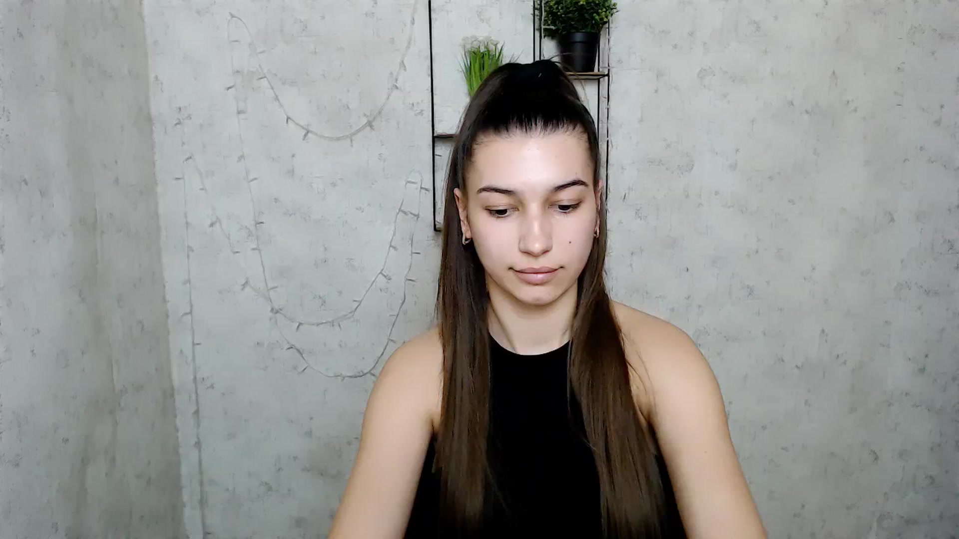 Gallery image thumbnail from PolaKim_'s myfreecams stream on, 03/30/2025, 11:52 image 11 of 20