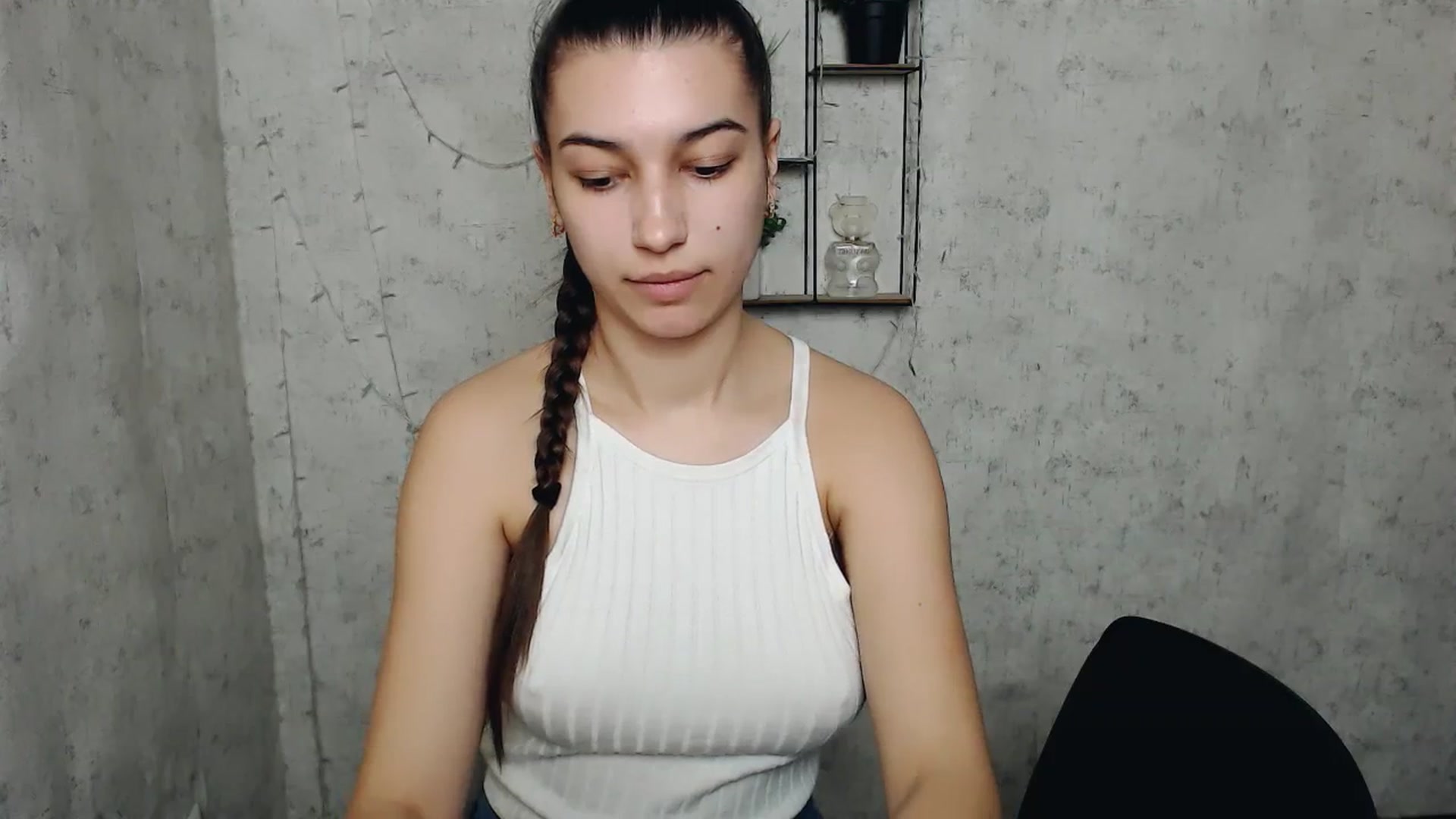 Gallery image thumbnail from PolaKim_'s myfreecams stream on, 03/31/2025, 08:06 image 4 of 20