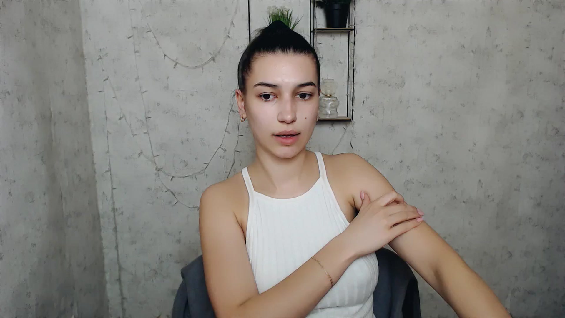 Gallery image thumbnail from PolaKim_'s myfreecams stream on, 03/31/2025, 11:20 image 12 of 20