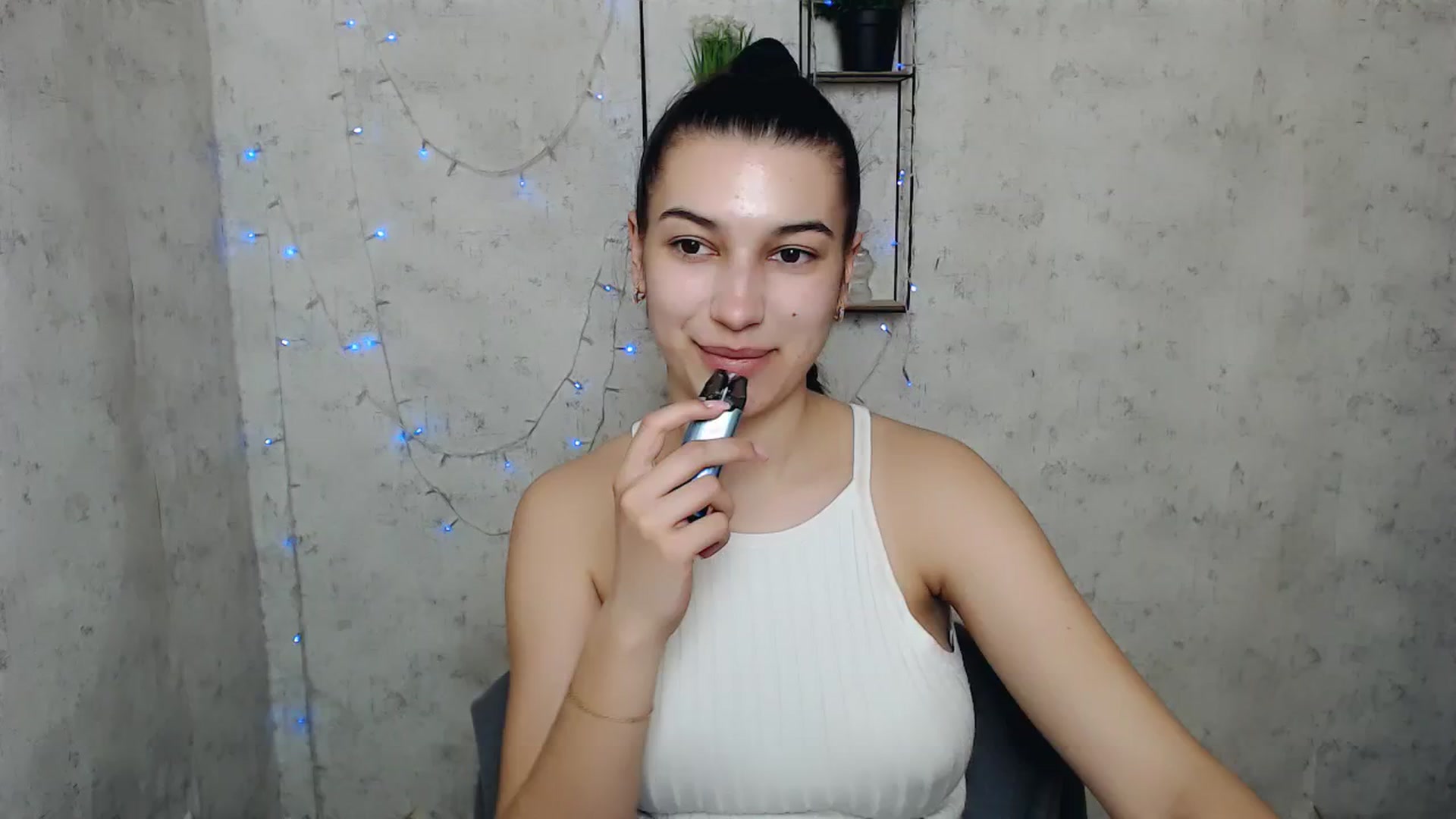 Gallery image thumbnail from PolaKim_'s myfreecams stream on, 03/31/2025, 11:20 image 2 of 20