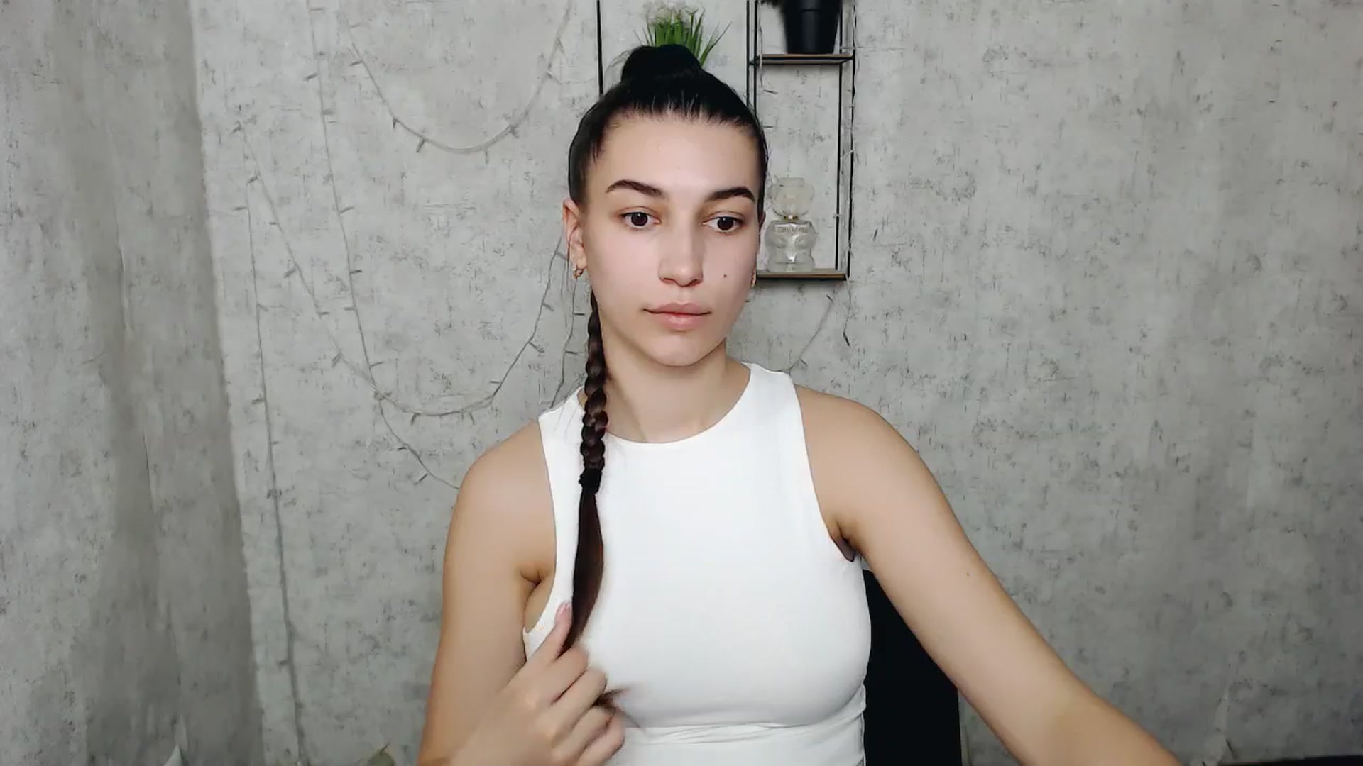Gallery image thumbnail from PolaKim_'s myfreecams stream on, 04/01/2025, 10:59 image 9 of 20
