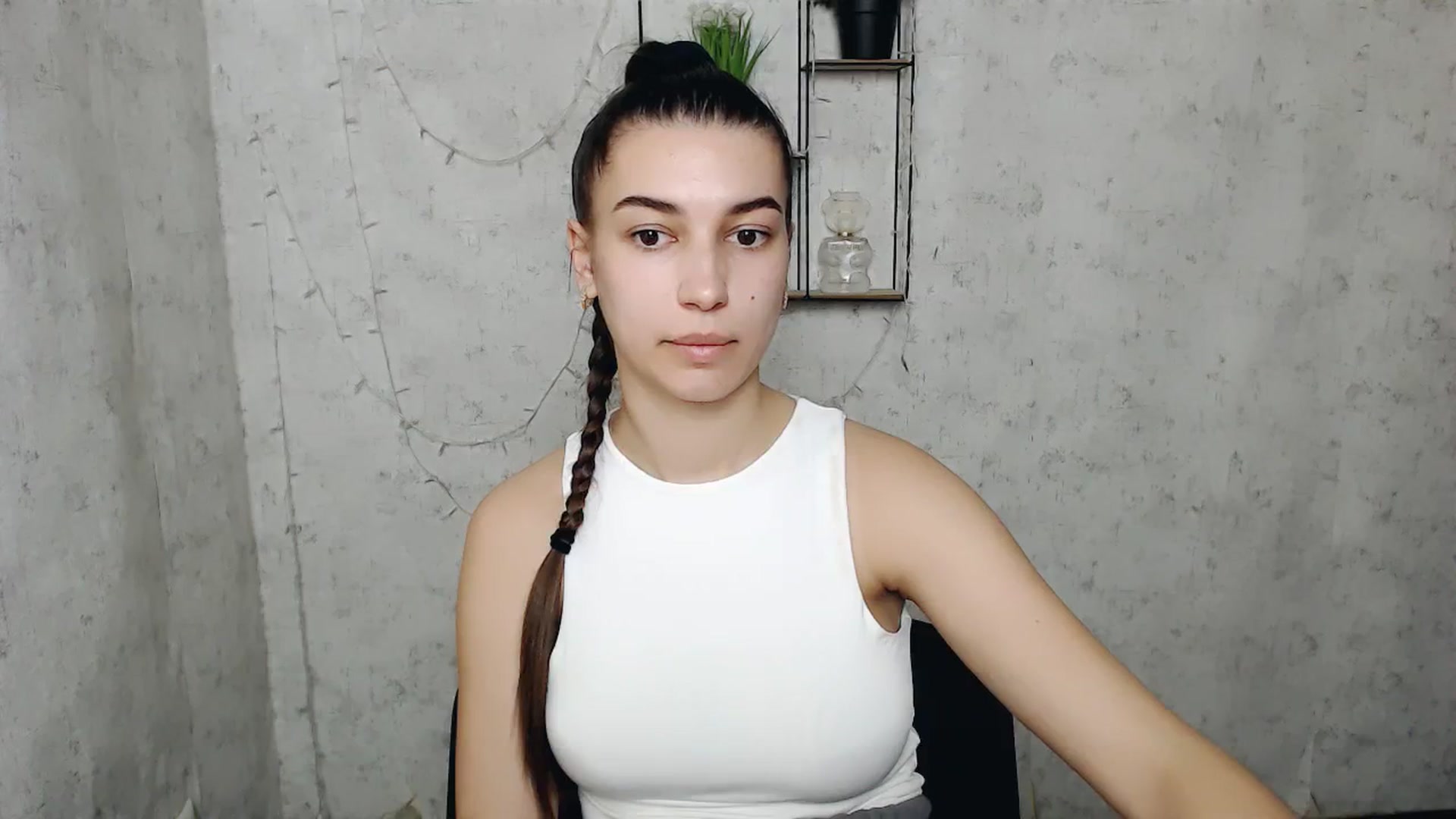 Gallery image thumbnail from PolaKim_'s myfreecams stream on, 04/01/2025, 10:59 image 2 of 20