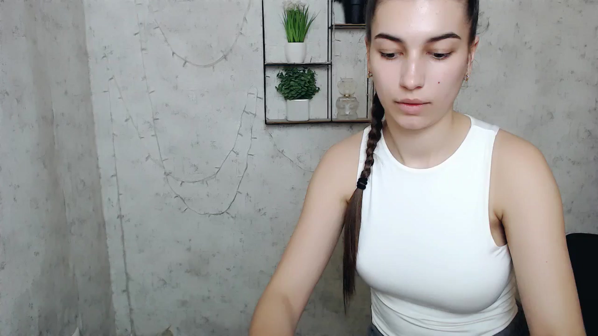 Gallery image thumbnail from PolaKim_'s myfreecams stream on, 04/01/2025, 13:05 image 18 of 20
