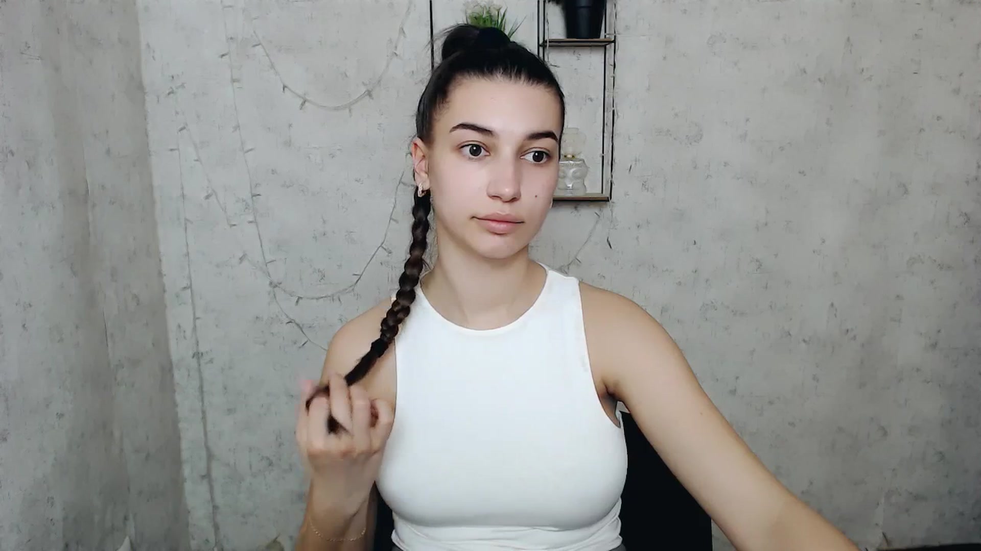 Gallery image thumbnail from PolaKim_'s myfreecams stream on, 04/01/2025, 13:05 image 8 of 20