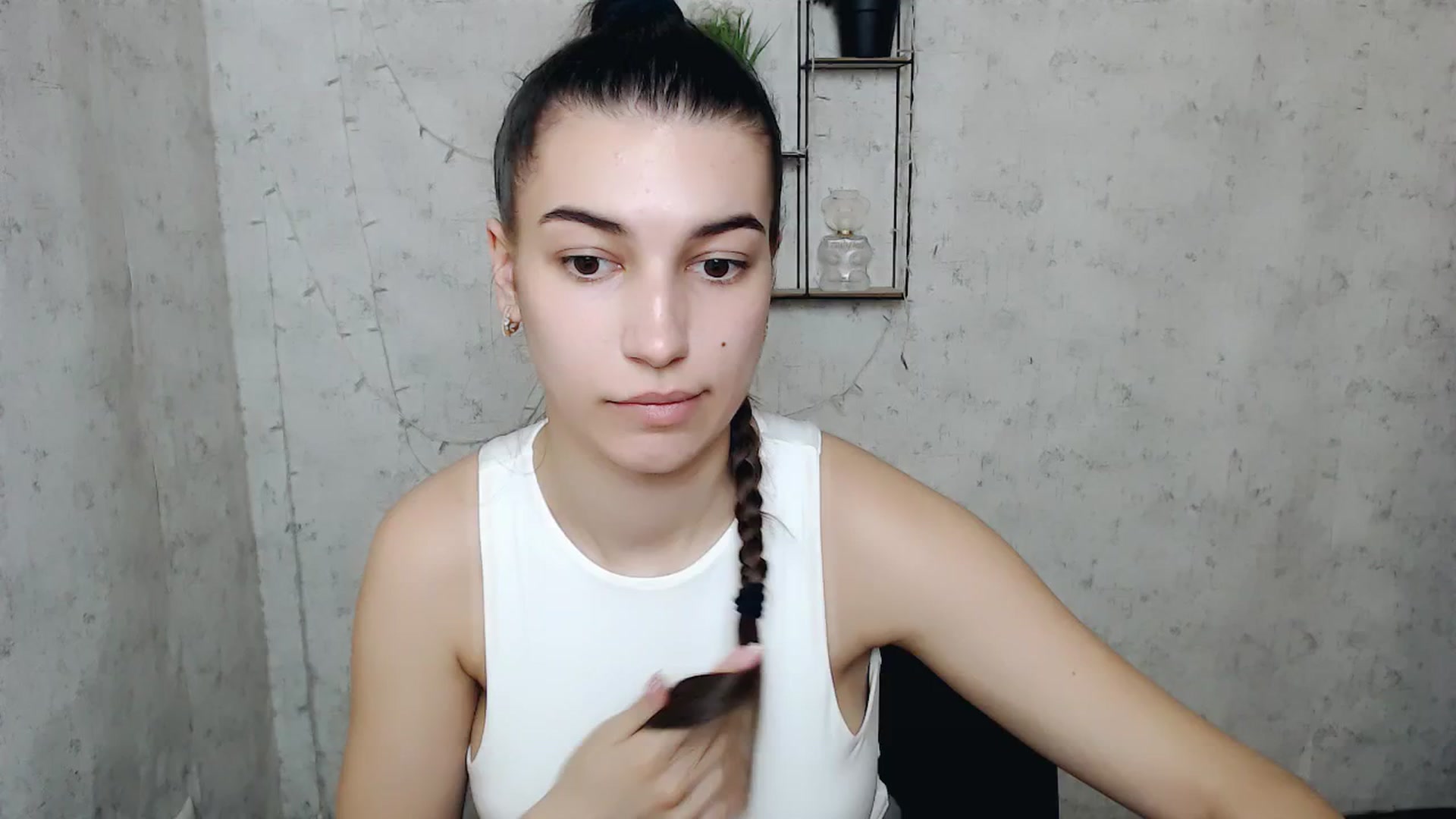 Gallery image thumbnail from PolaKim_'s myfreecams stream on, 04/01/2025, 13:05 image 9 of 20