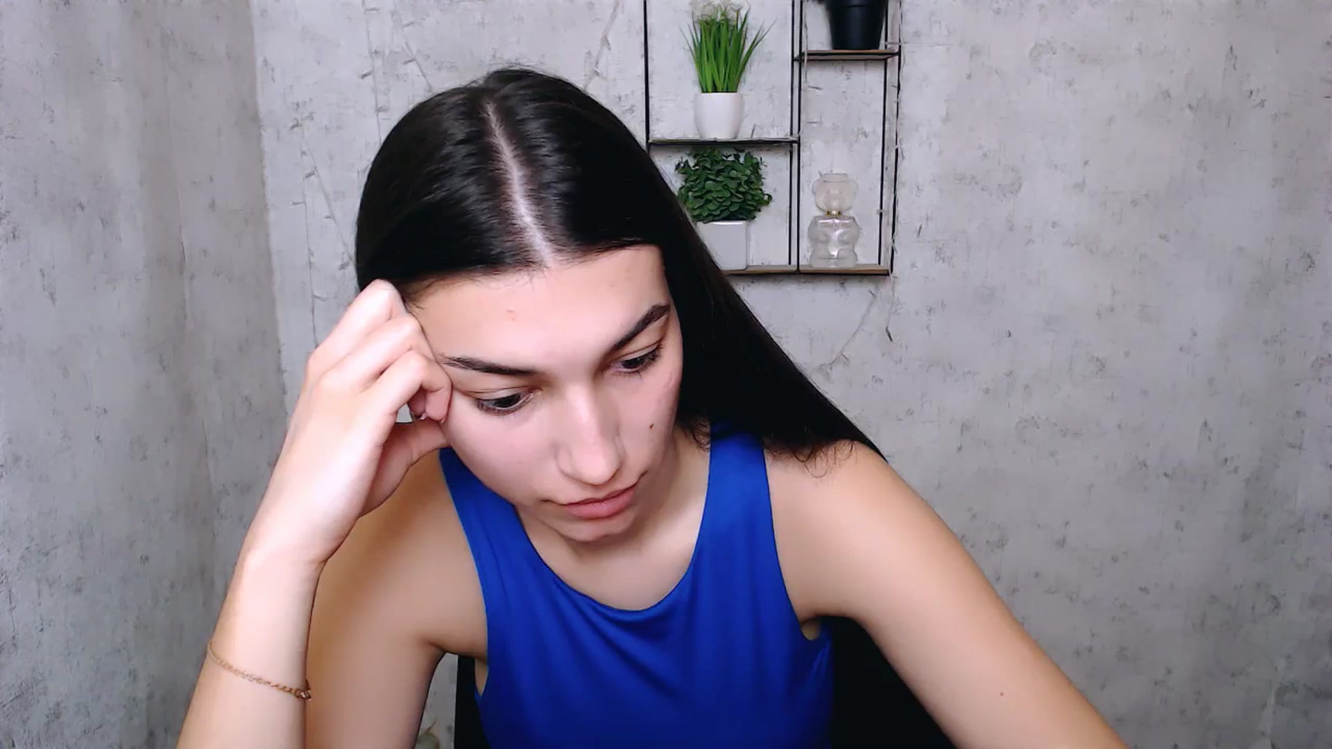 Gallery image thumbnail from PolaKim_'s myfreecams stream on, 04/02/2025, 11:52 image 13 of 20