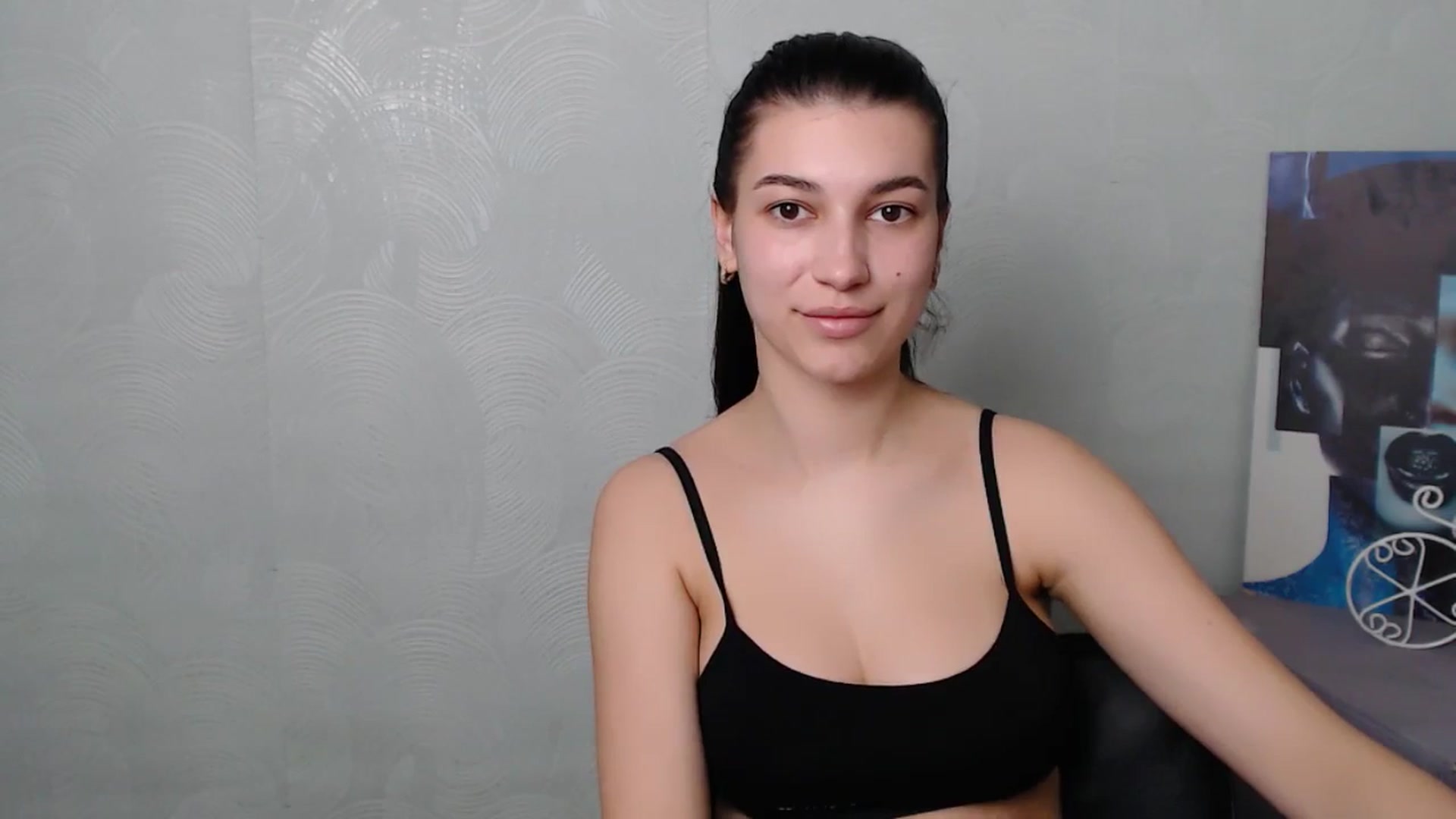 Gallery image thumbnail from PolaKim_'s myfreecams stream on, 04/03/2025, 09:12 image 8 of 20
