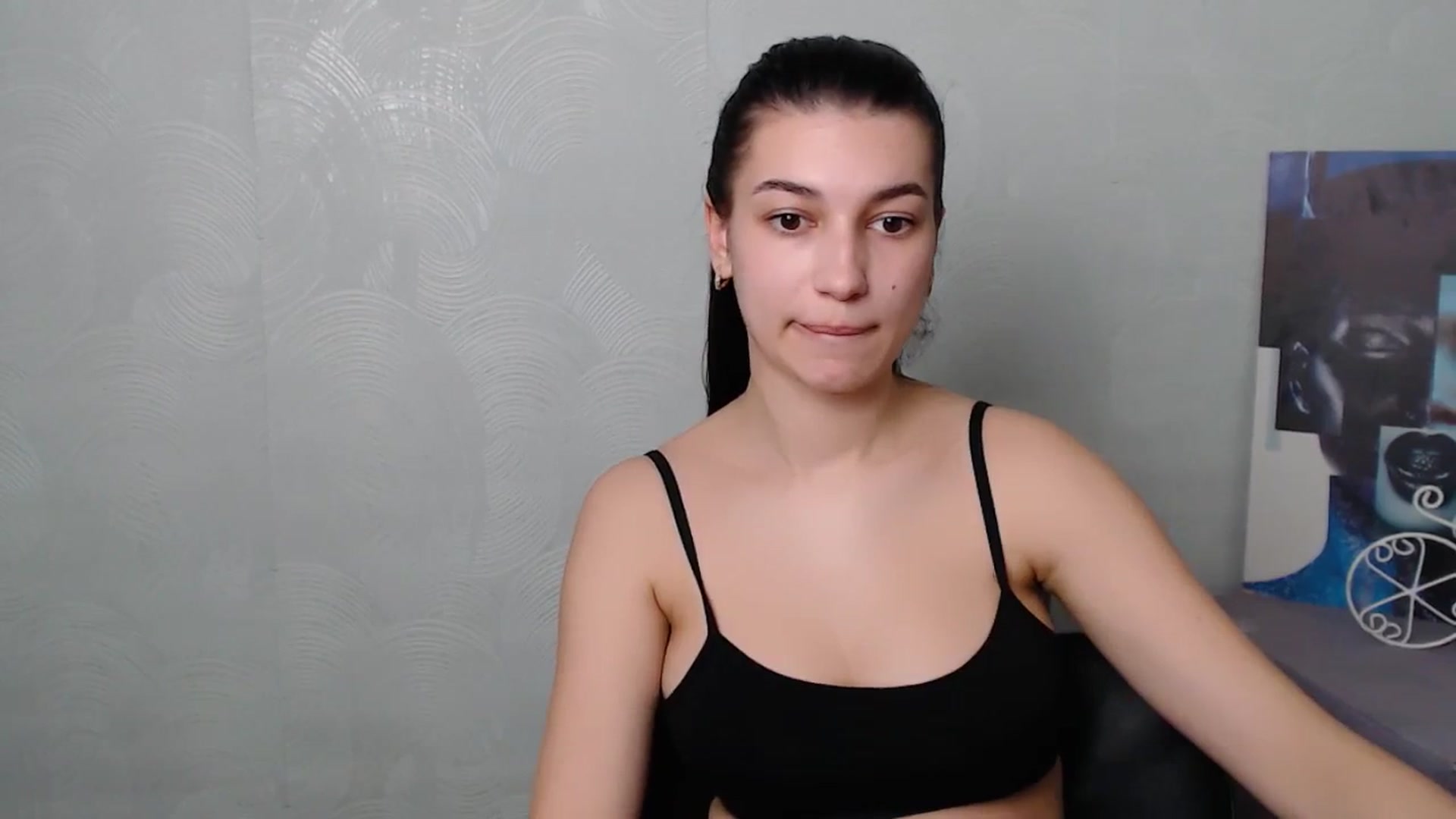 Gallery image thumbnail from PolaKim_'s myfreecams stream on, 04/03/2025, 09:12 image 9 of 20