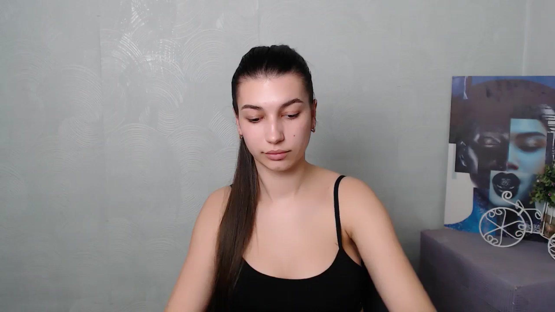 Gallery image thumbnail from PolaKim_'s myfreecams stream on, 04/03/2025, 11:53 image 8 of 20