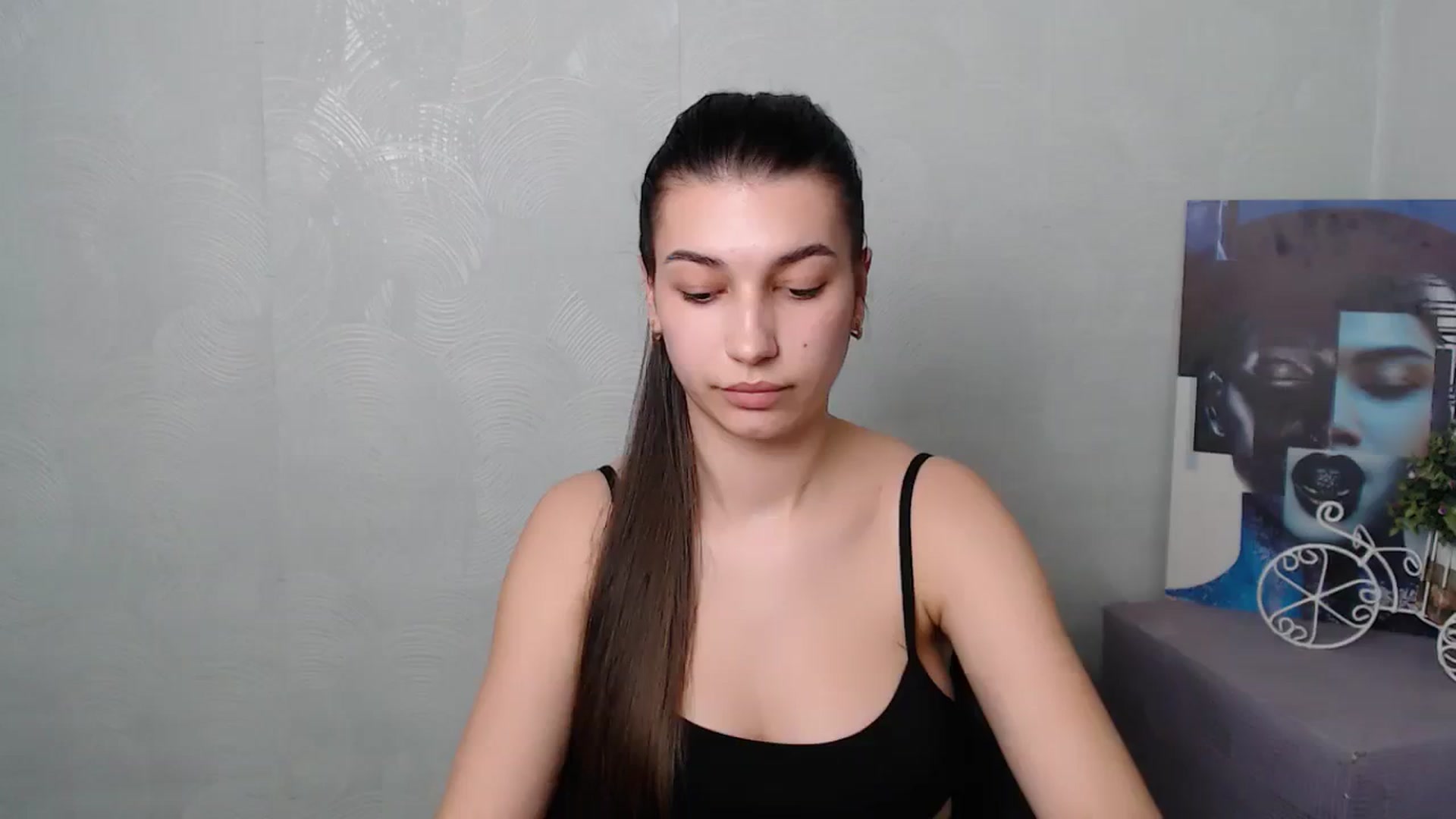 Gallery image thumbnail from PolaKim_'s myfreecams stream on, 04/03/2025, 11:53 image 12 of 20