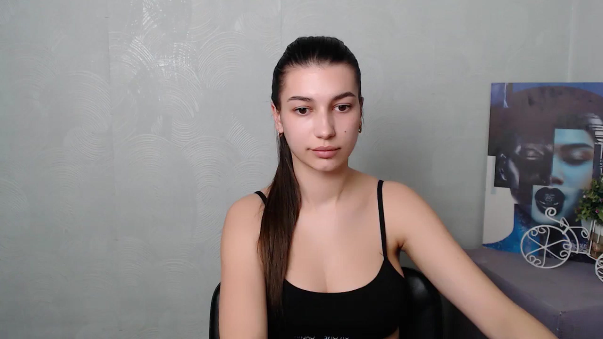Gallery image thumbnail from PolaKim_'s myfreecams stream on, 04/03/2025, 11:53 image 2 of 20