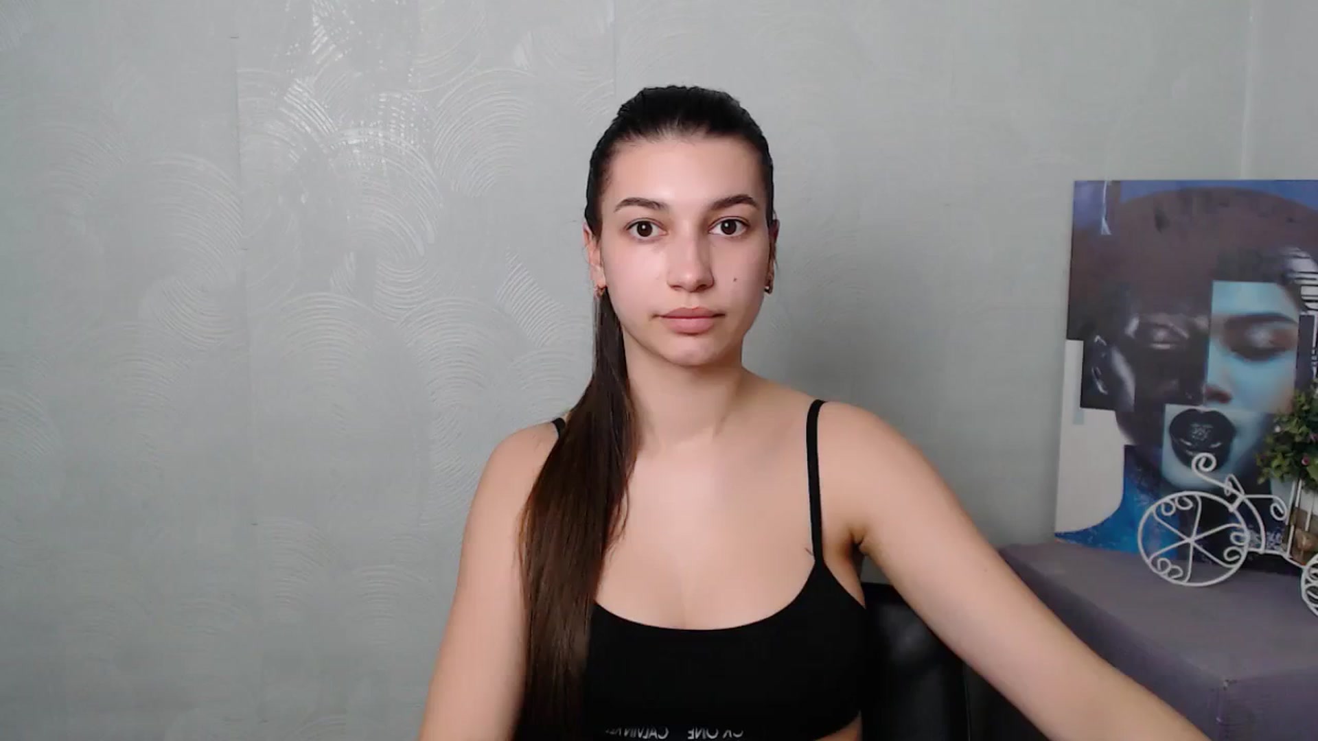 Gallery image thumbnail from PolaKim_'s myfreecams stream on, 04/03/2025, 11:53 image 3 of 20