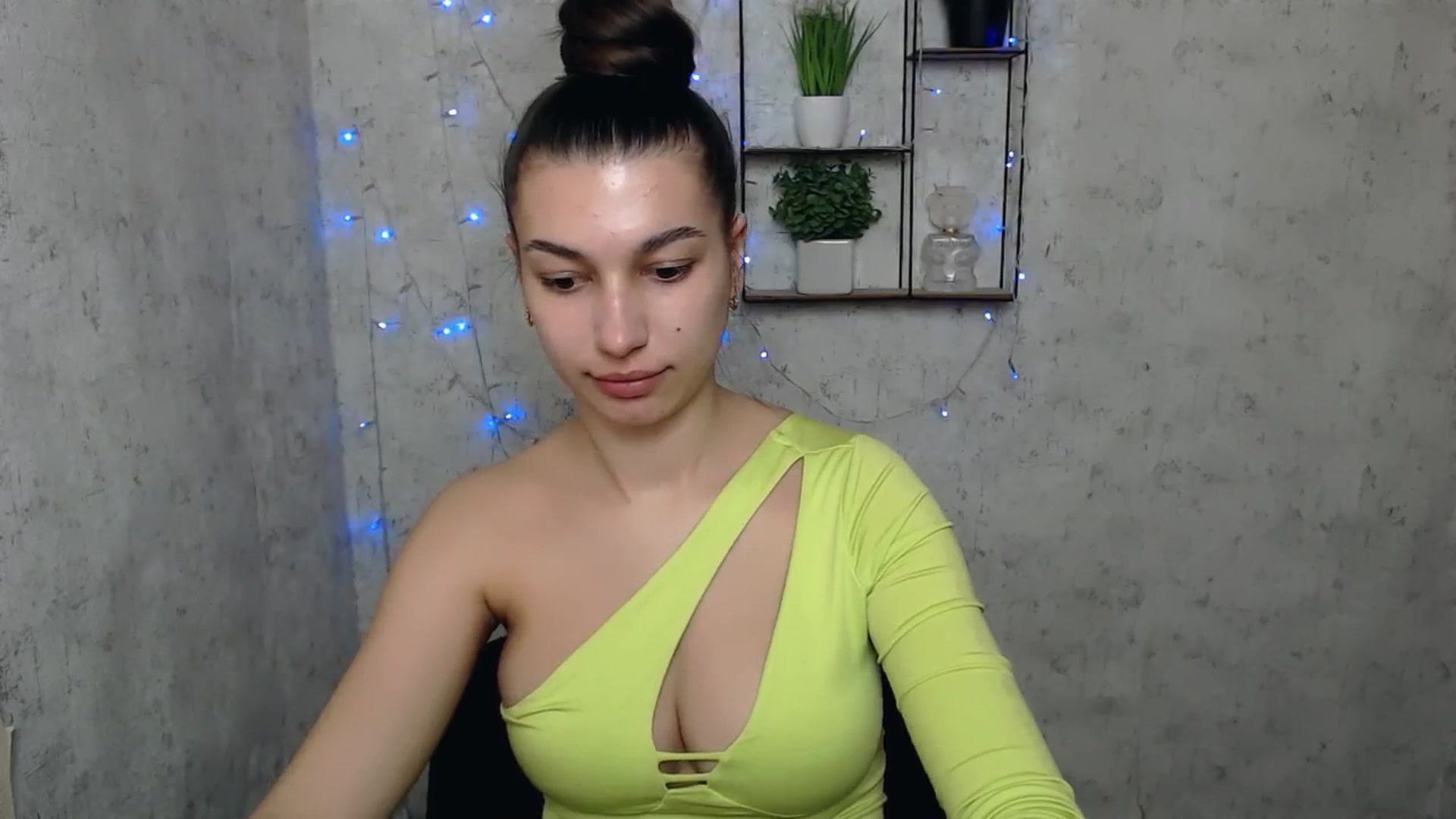 Gallery image thumbnail from PolaKim_'s myfreecams stream on, 04/07/2025, 09:21 image 11 of 20