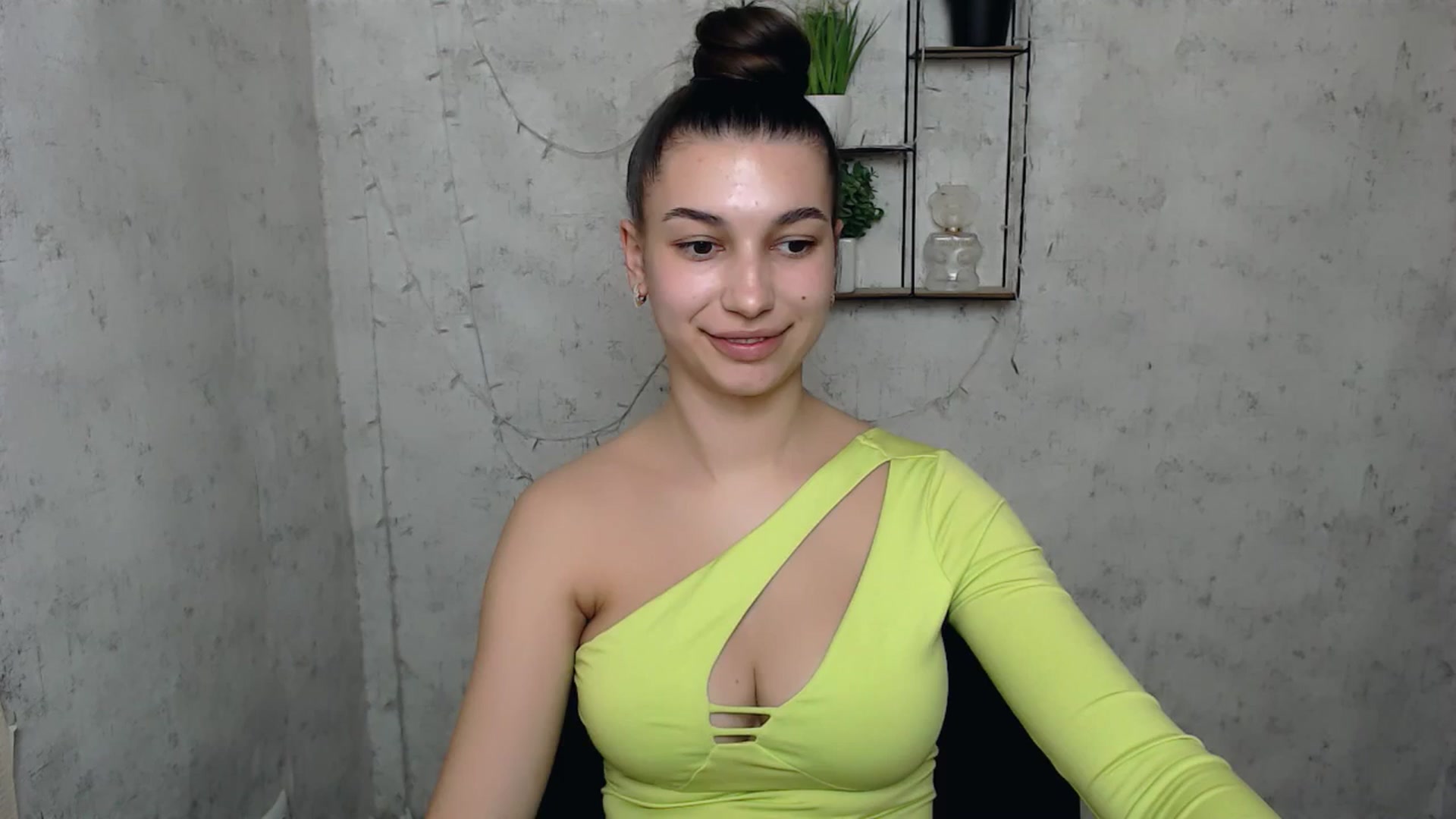 Gallery image thumbnail from PolaKim_'s myfreecams stream on, 04/07/2025, 12:17 image 20 of 20