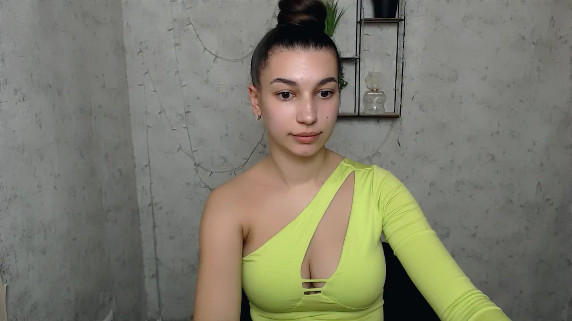 Gallery image thumbnail from PolaKim_'s myfreecams stream on, 04/07/2025, 12:17 image 3 of 20