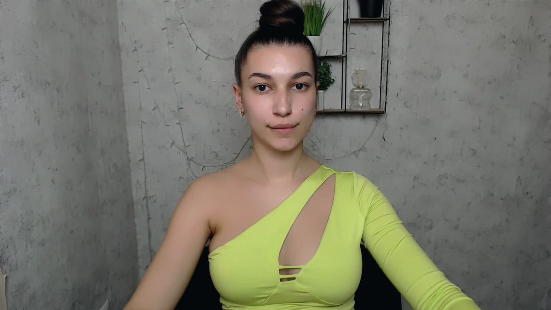 Gallery image thumbnail from PolaKim_'s myfreecams stream on, 04/07/2025, 12:17 image 7 of 20