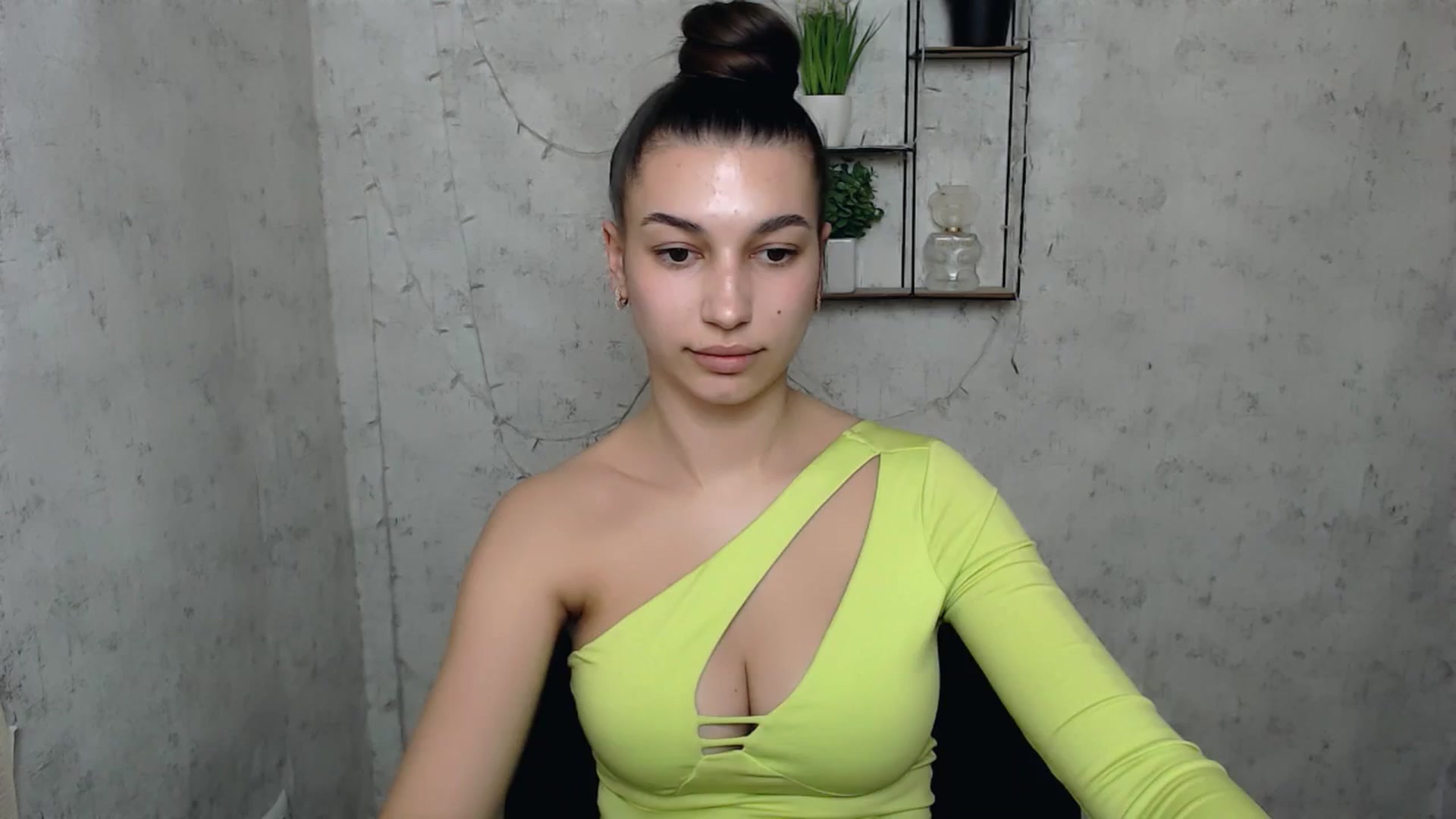 Gallery image thumbnail from PolaKim_'s myfreecams stream on, 04/07/2025, 12:17 image 19 of 20