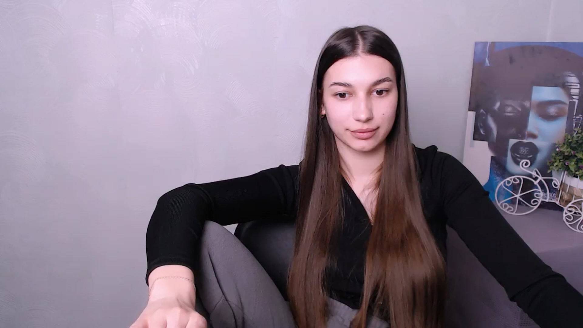 Gallery image thumbnail from PolaKim_'s myfreecams stream on, 04/08/2025, 11:10 image 13 of 20