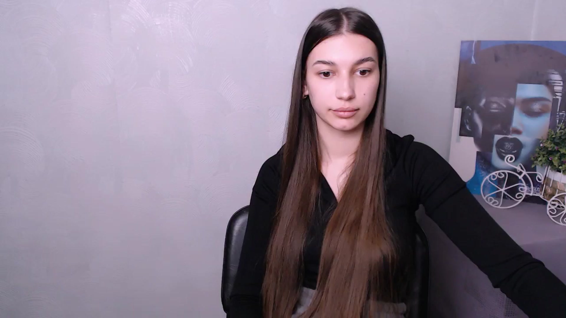 Gallery image thumbnail from PolaKim_'s myfreecams stream on, 04/08/2025, 11:10 image 6 of 20