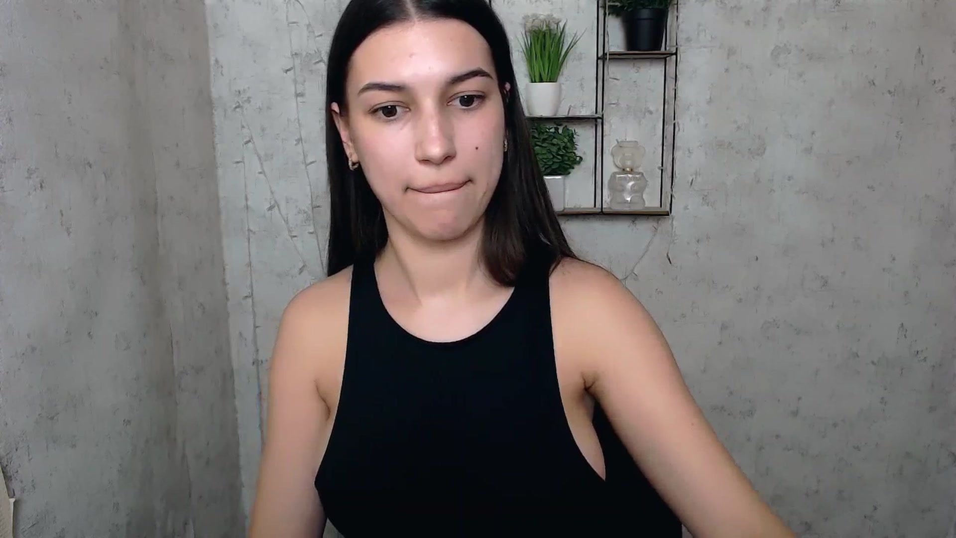 Gallery image thumbnail from PolaKim_'s myfreecams stream on, 04/09/2025, 11:12 image 2 of 20