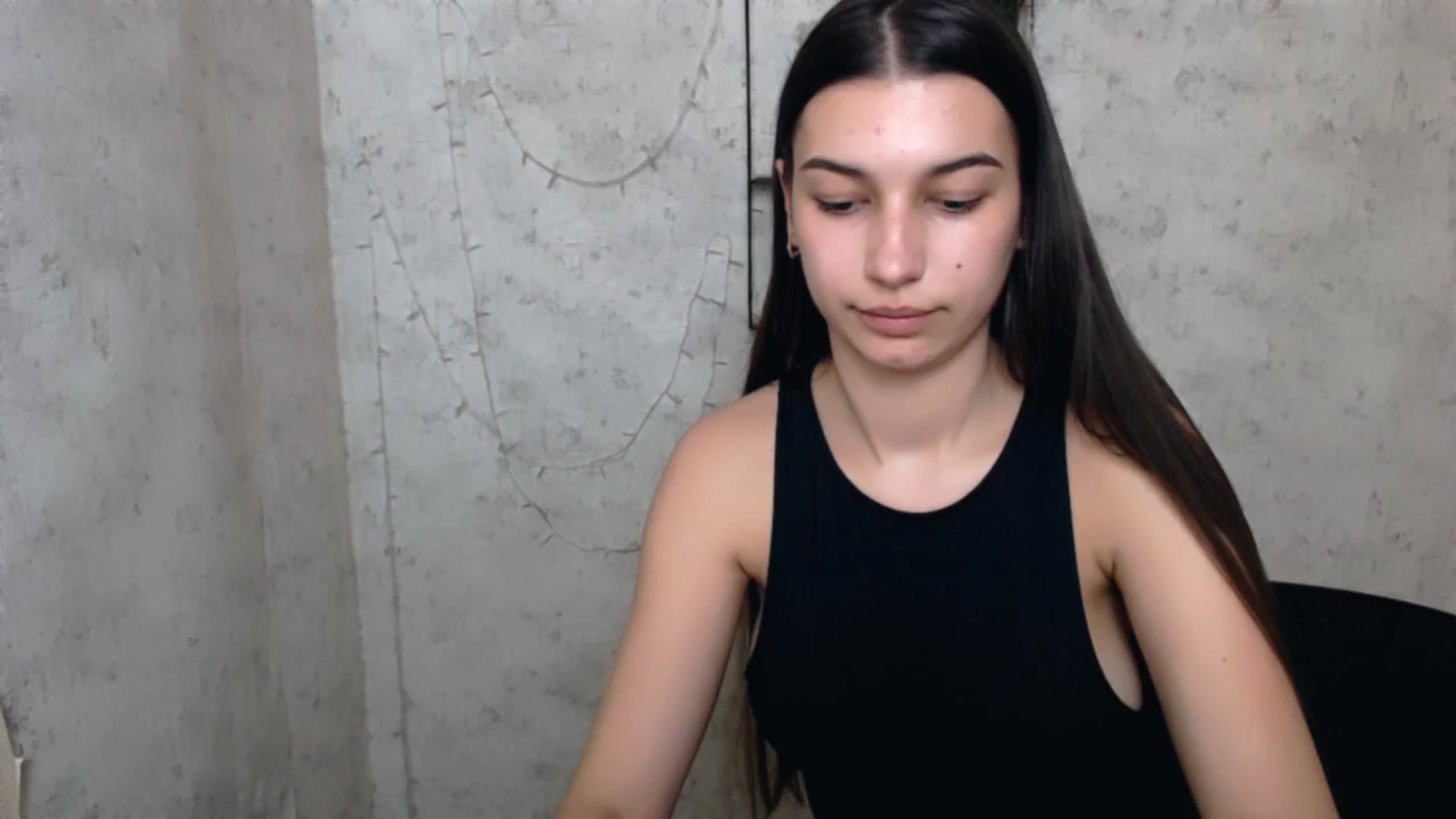 Gallery image thumbnail from PolaKim_'s myfreecams stream on, 04/09/2025, 12:02 image 14 of 20
