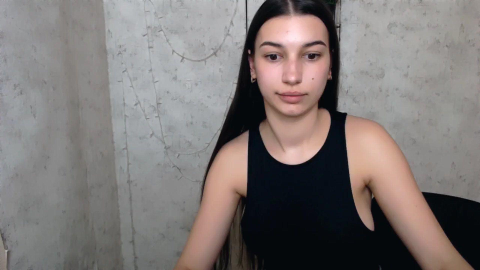 Gallery image thumbnail from PolaKim_'s myfreecams stream on, 04/09/2025, 12:02 image 15 of 20