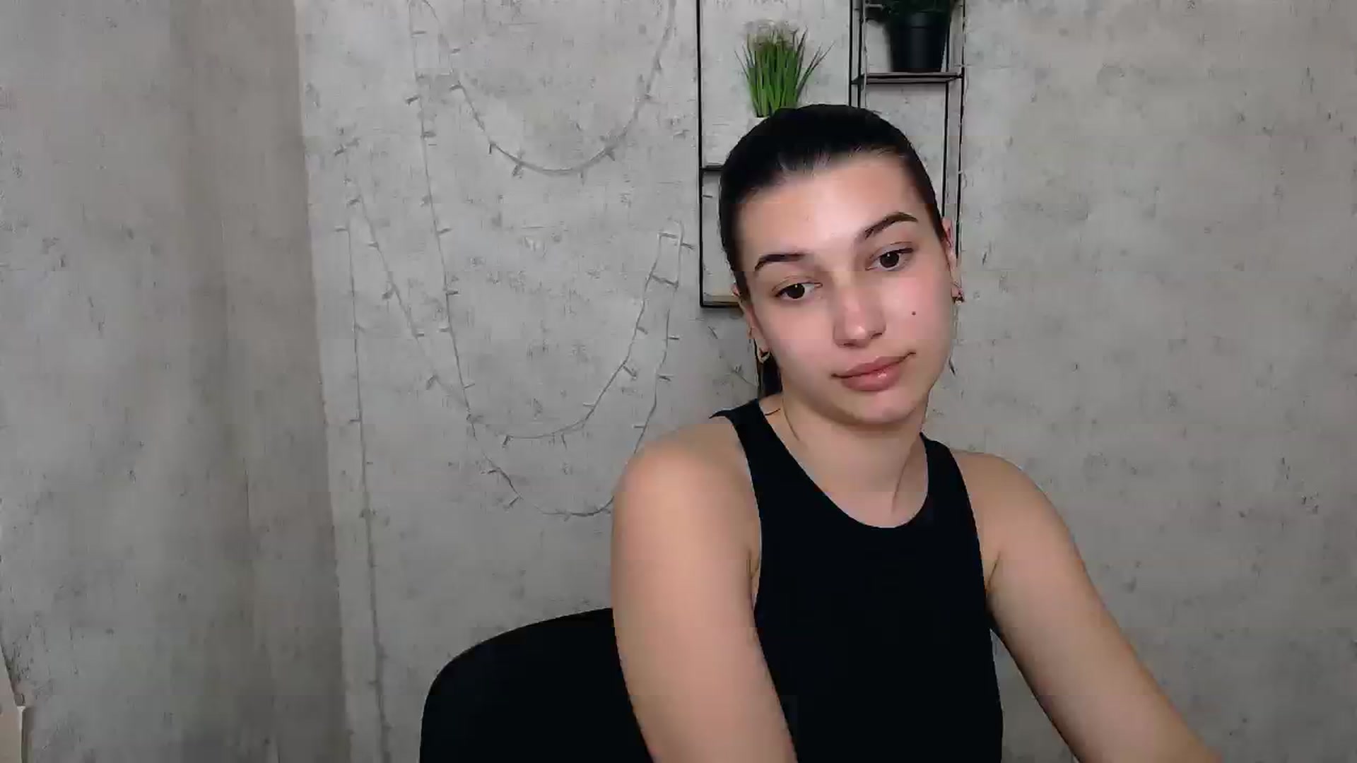 Gallery image thumbnail from PolaKim_'s myfreecams stream on, 04/09/2025, 13:25 image 20 of 20