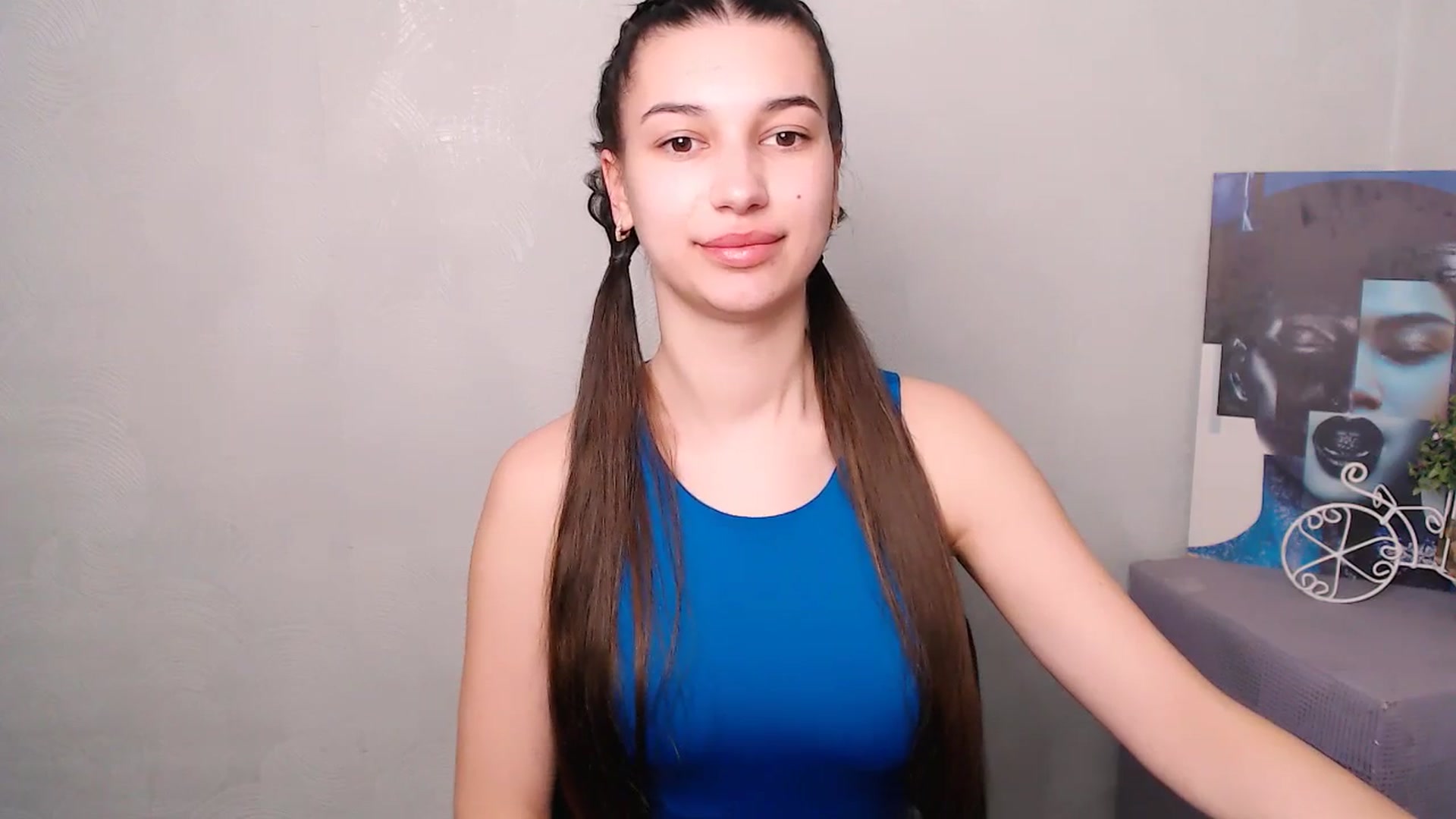 Gallery image thumbnail from PolaKim_'s myfreecams stream on, 04/11/2025, 11:05 image 5 of 20